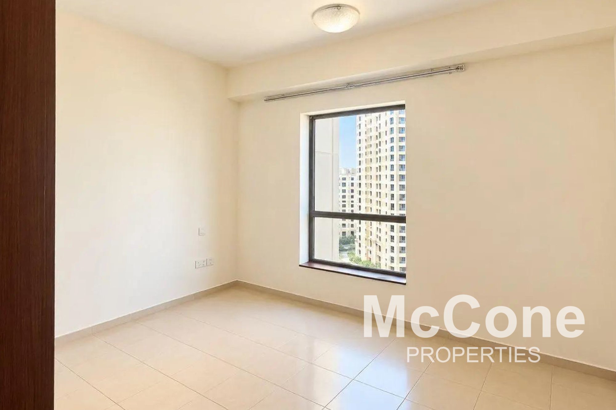 2 Bedroom Apartment for Rent in Rimal 3, Jumeirah Beach Residence — photo 5 of 12