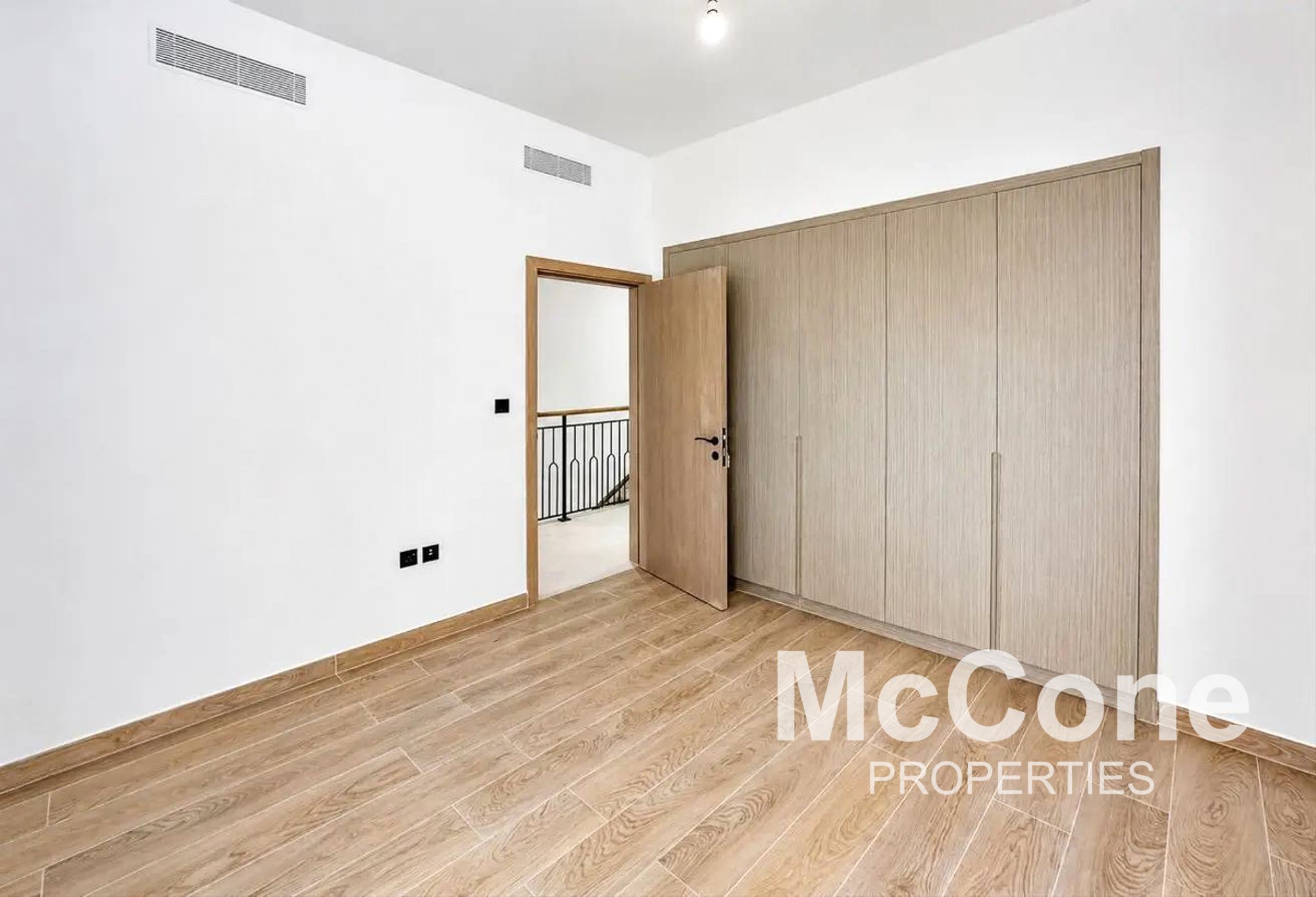 4 Bedroom Townhouse for Sale in Malta, Damac Lagoons — photo 5 of 12