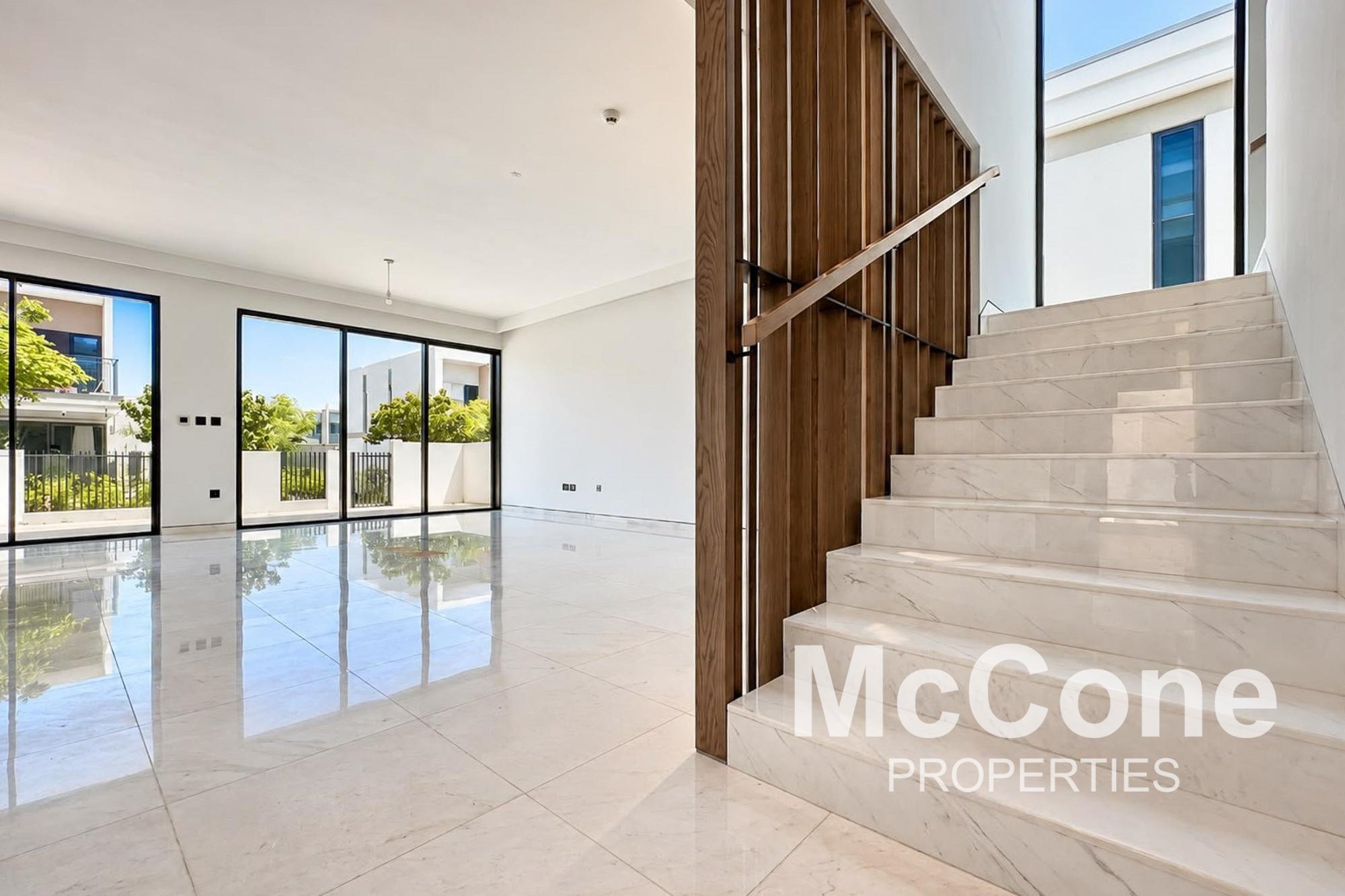 4 Bedroom Villa for Rent in Harmony 2, Tilal Al Ghaf — photo 3 of 22