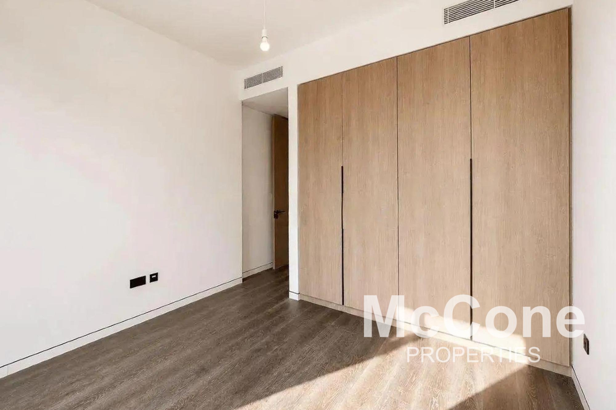 4 Bedroom Villa for Rent in Harmony 2, Tilal Al Ghaf — photograph 13 of 22