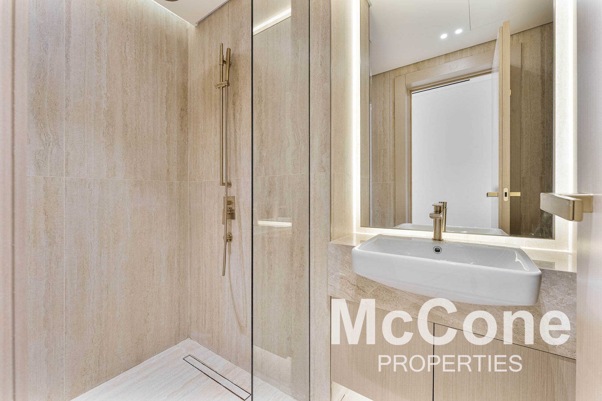 2 Bedroom Apartment for Sale in Binghatti Pinnacle, Al Jaddaf — photograph 11 of 19