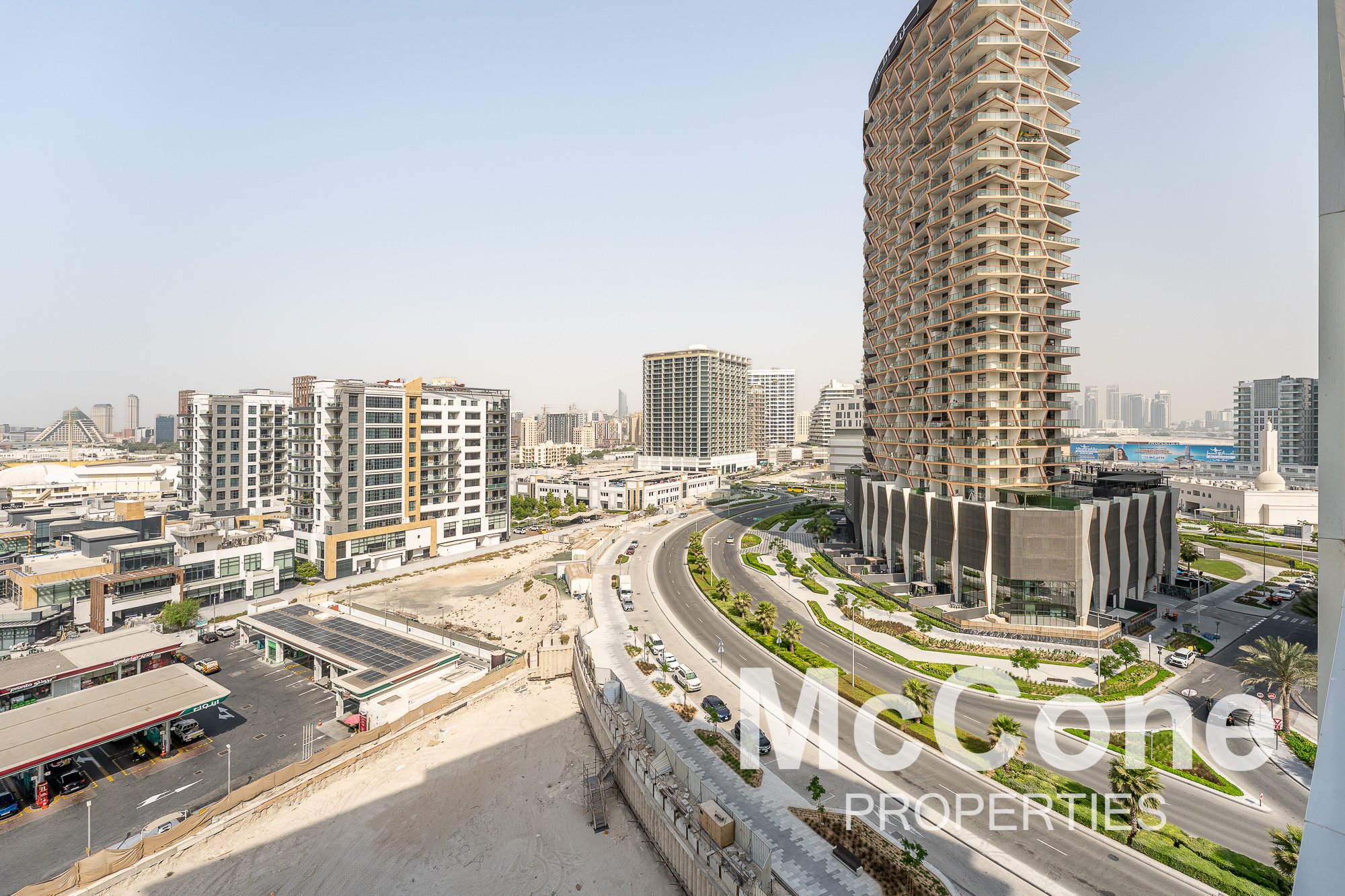 2 Bedroom Apartment for Sale in Binghatti Pinnacle, Al Jaddaf — photograph 18 of 19