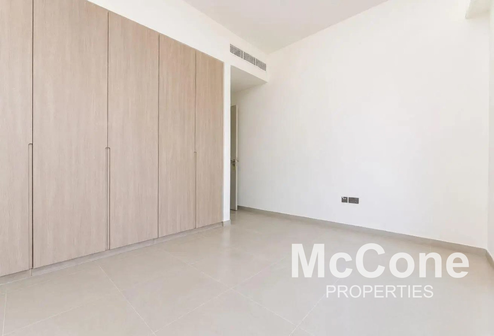 3 Bedroom Townhouse for Rent in Eden, The Valley — photo 8 of 12