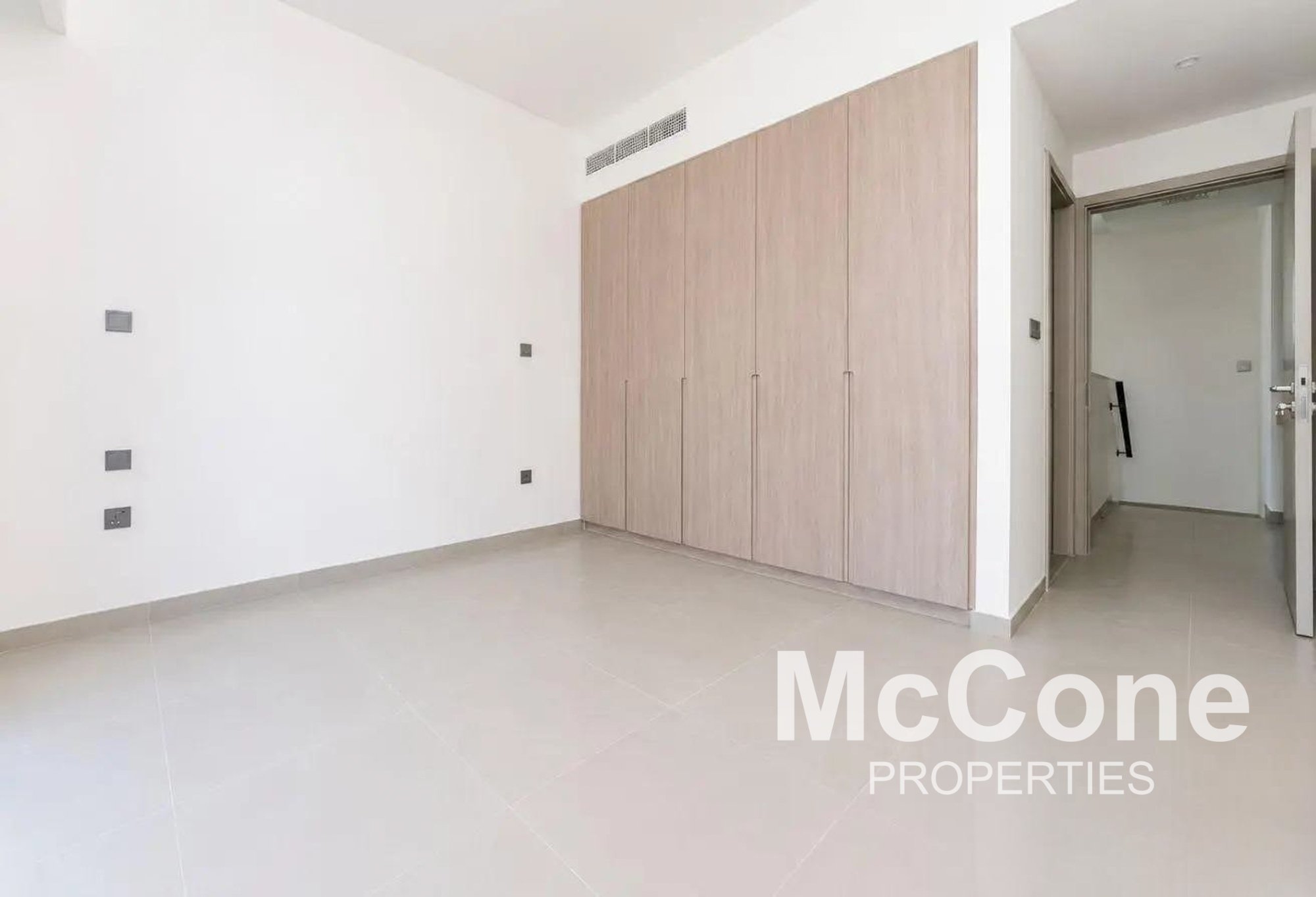 3 Bedroom Townhouse for Rent in Eden, The Valley — photo 9 of 12