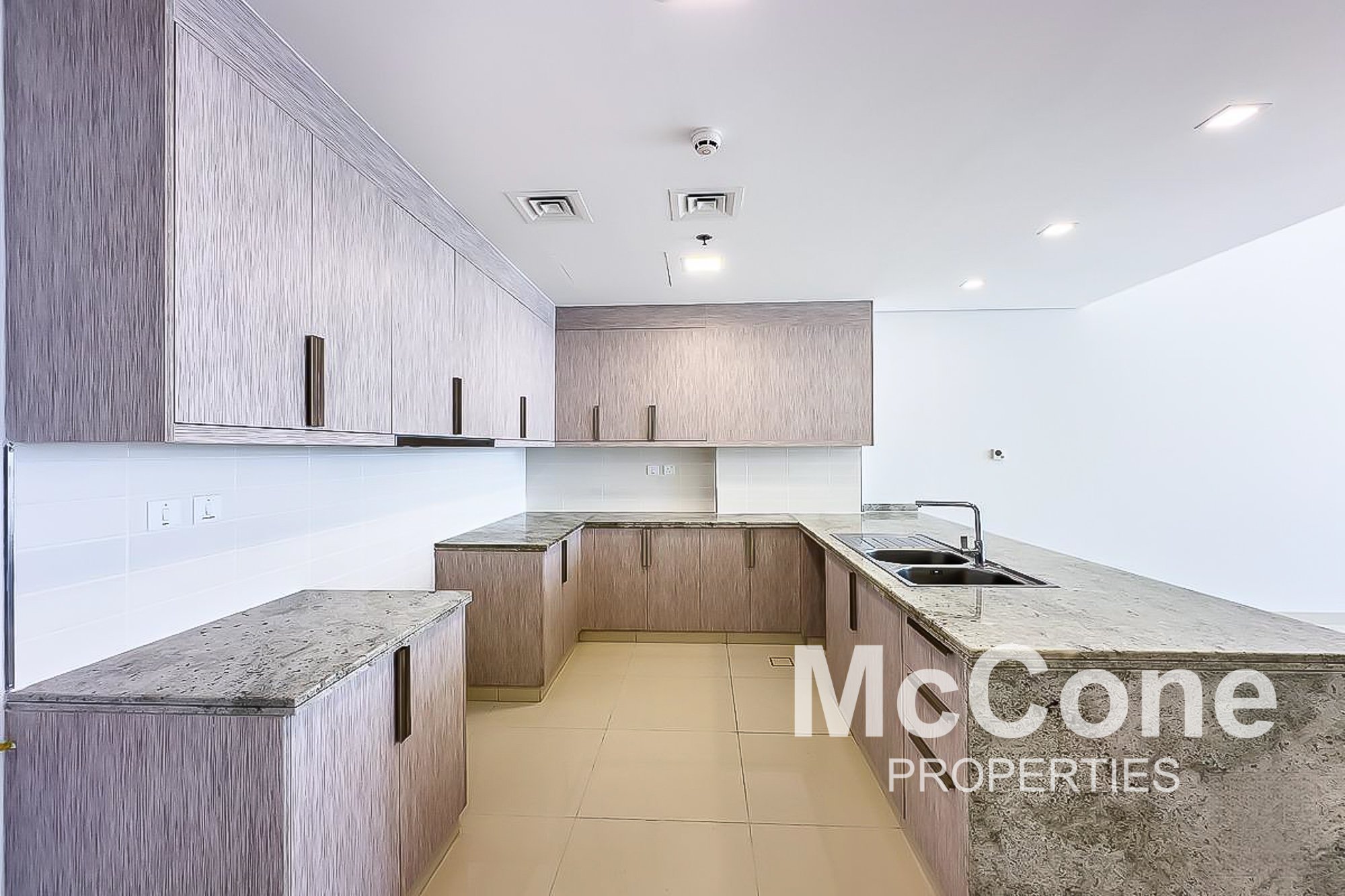2 Bedroom Apartment for Sale in Topaz Avenue, Al Furjan — photo 3 of 24