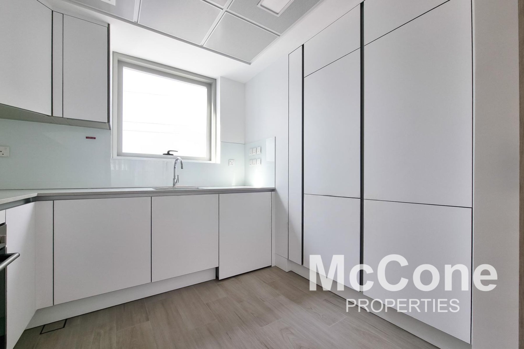 3 Bedroom Apartment for Rent in Luma 22 East Tower, Jumeirah Village Circle — photo 7 of 28