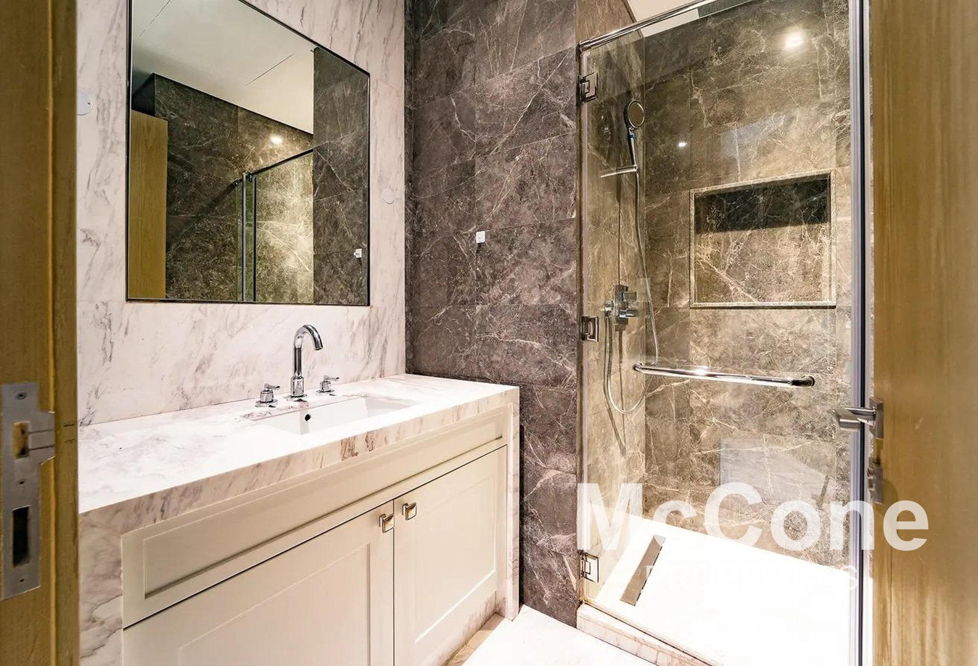 5 Bedroom Apartment for Rent in Opera Grand, Downtown Dubai — photograph 12 of 15