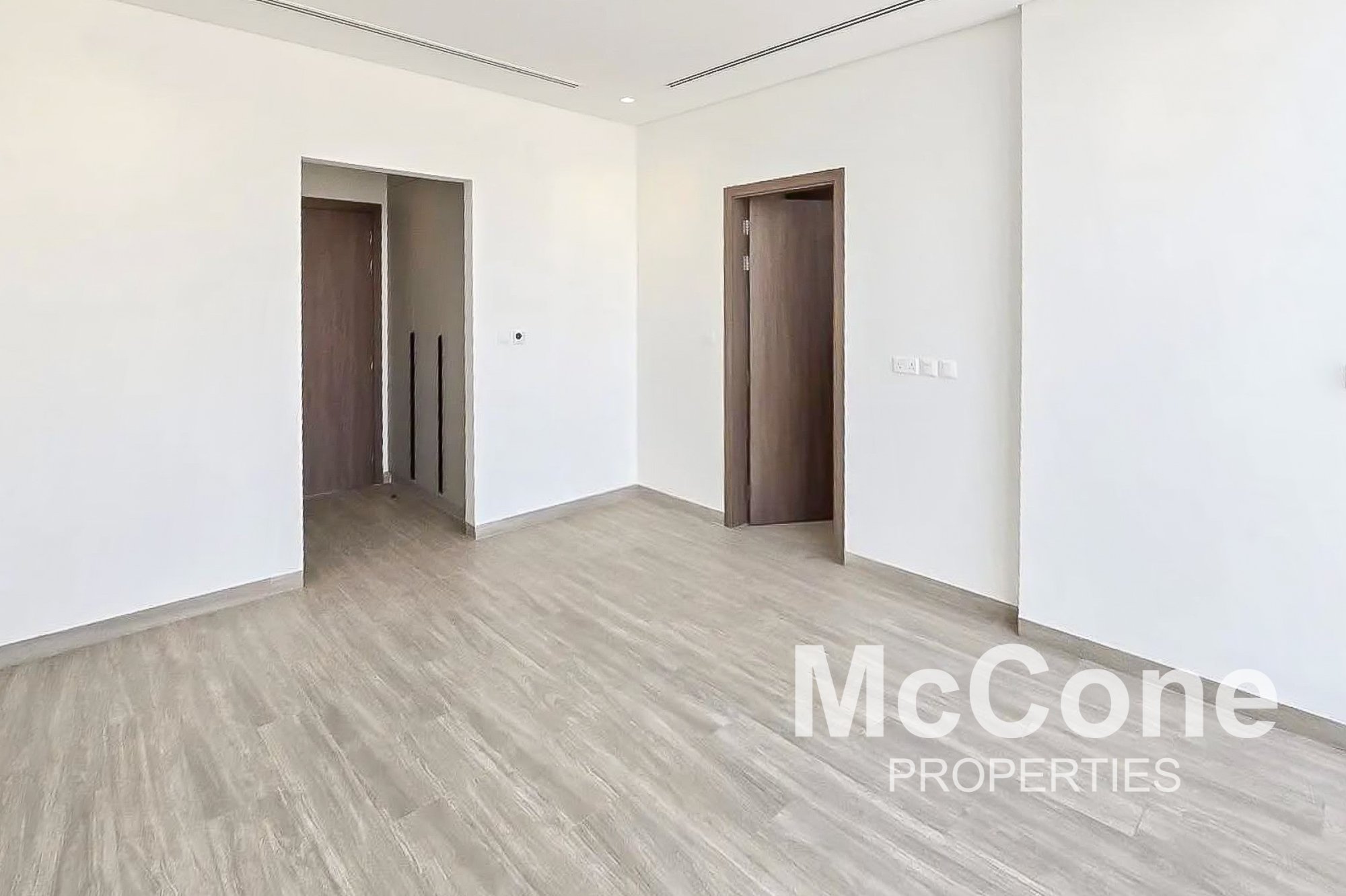 4 Bedroom Villa for Rent in South Park Residences by Wellington, Dubai Industrial City — photograph 13 of 17