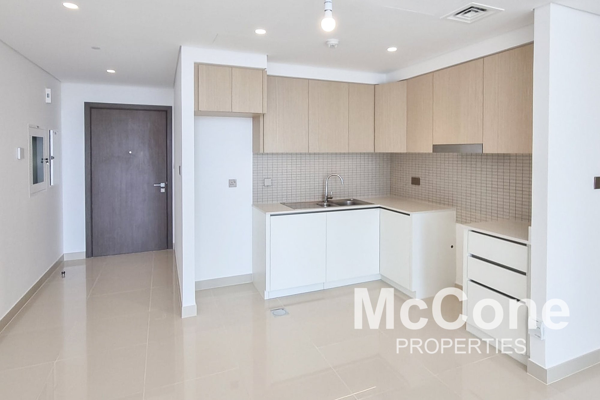 2 Bedroom Apartment for Sale in 17 Icon Bay, Dubai Creek Harbour (The Lagoons) — photo 2 of 13