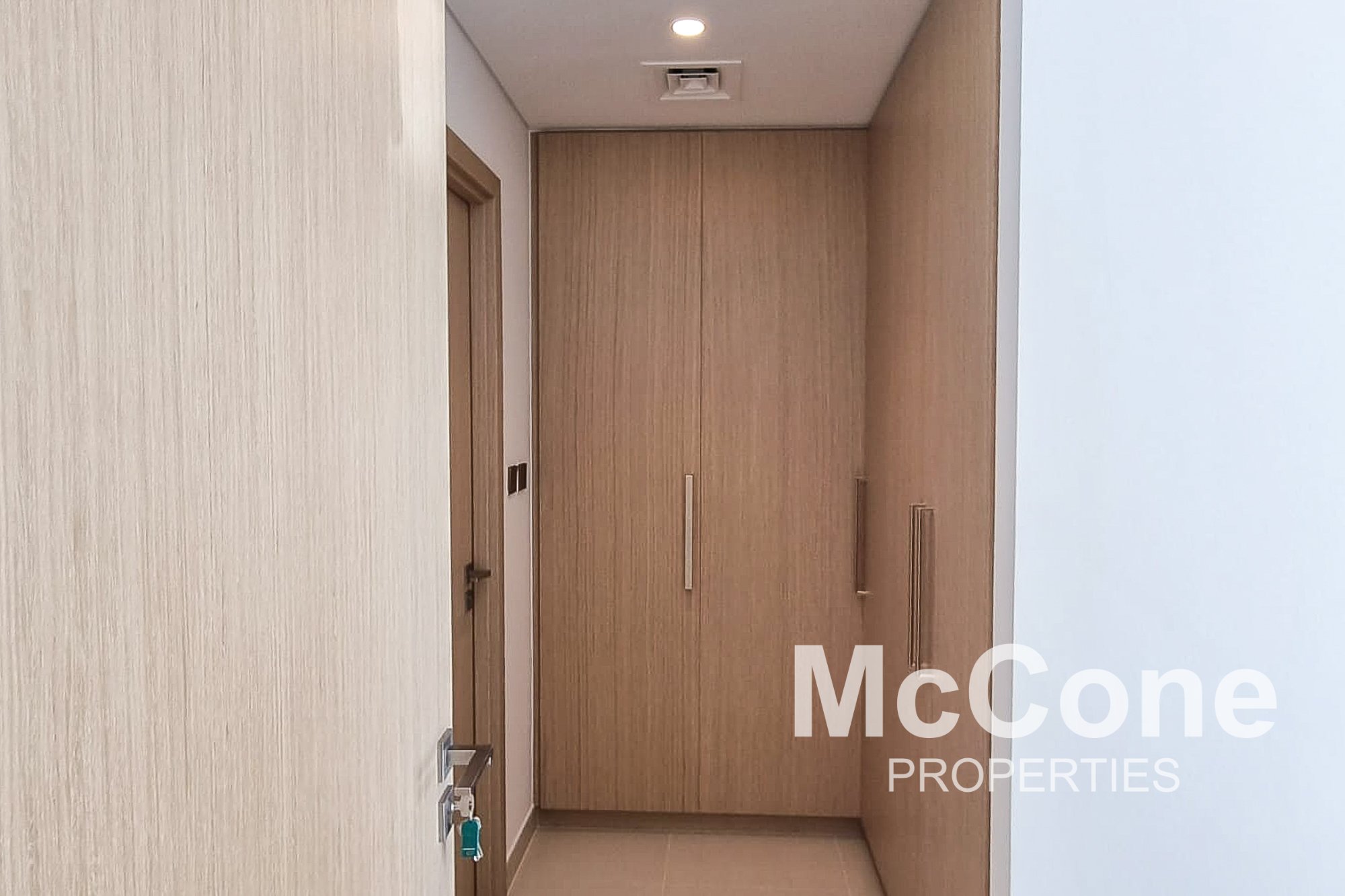 2 Bedroom Apartment for Sale in 17 Icon Bay, Dubai Creek Harbour (The Lagoons) — photo 6 of 13