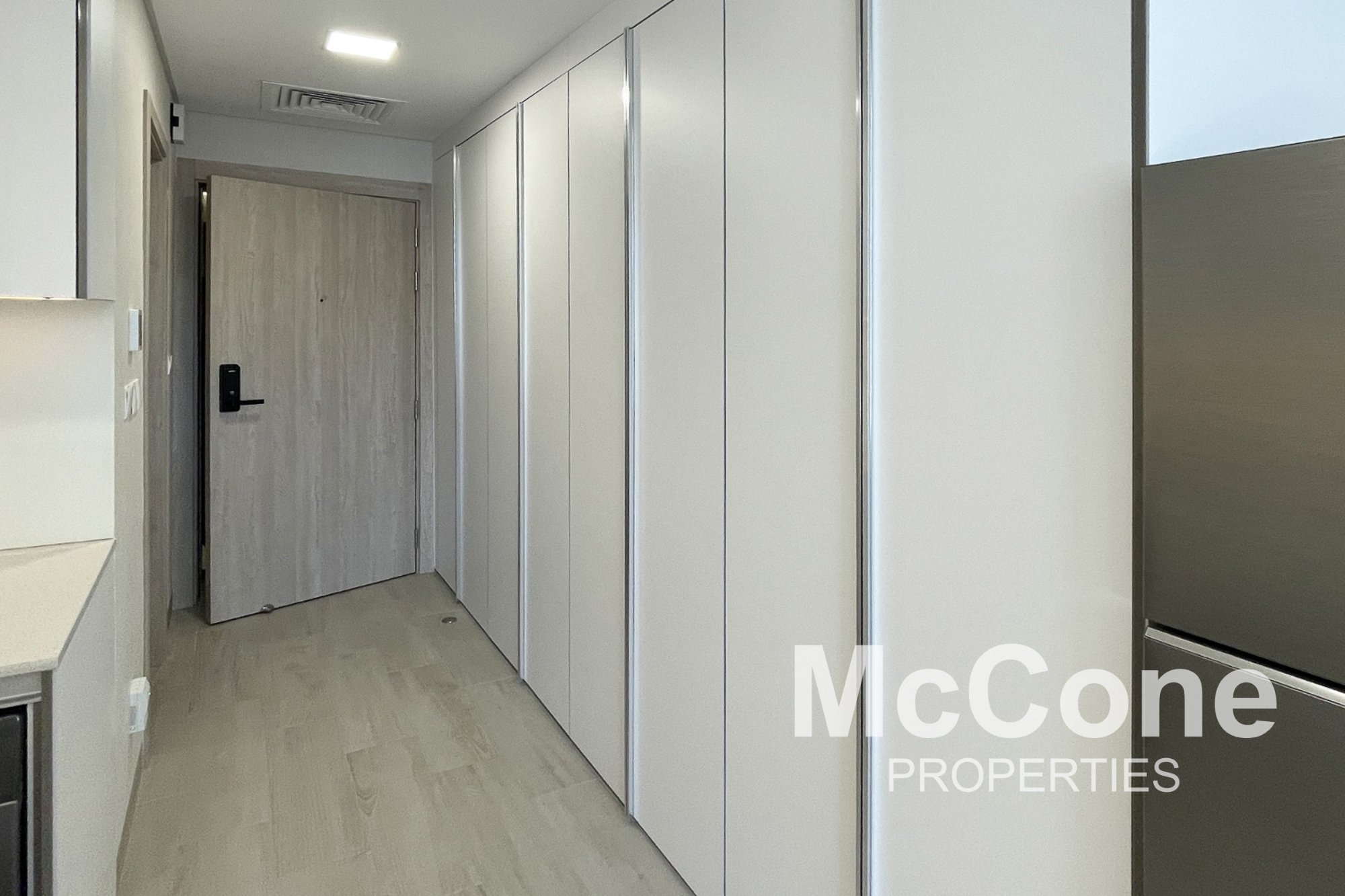 Studio Apartment for Rent in Luma 22, Jumeirah Village Circle — photograph 14 of 20