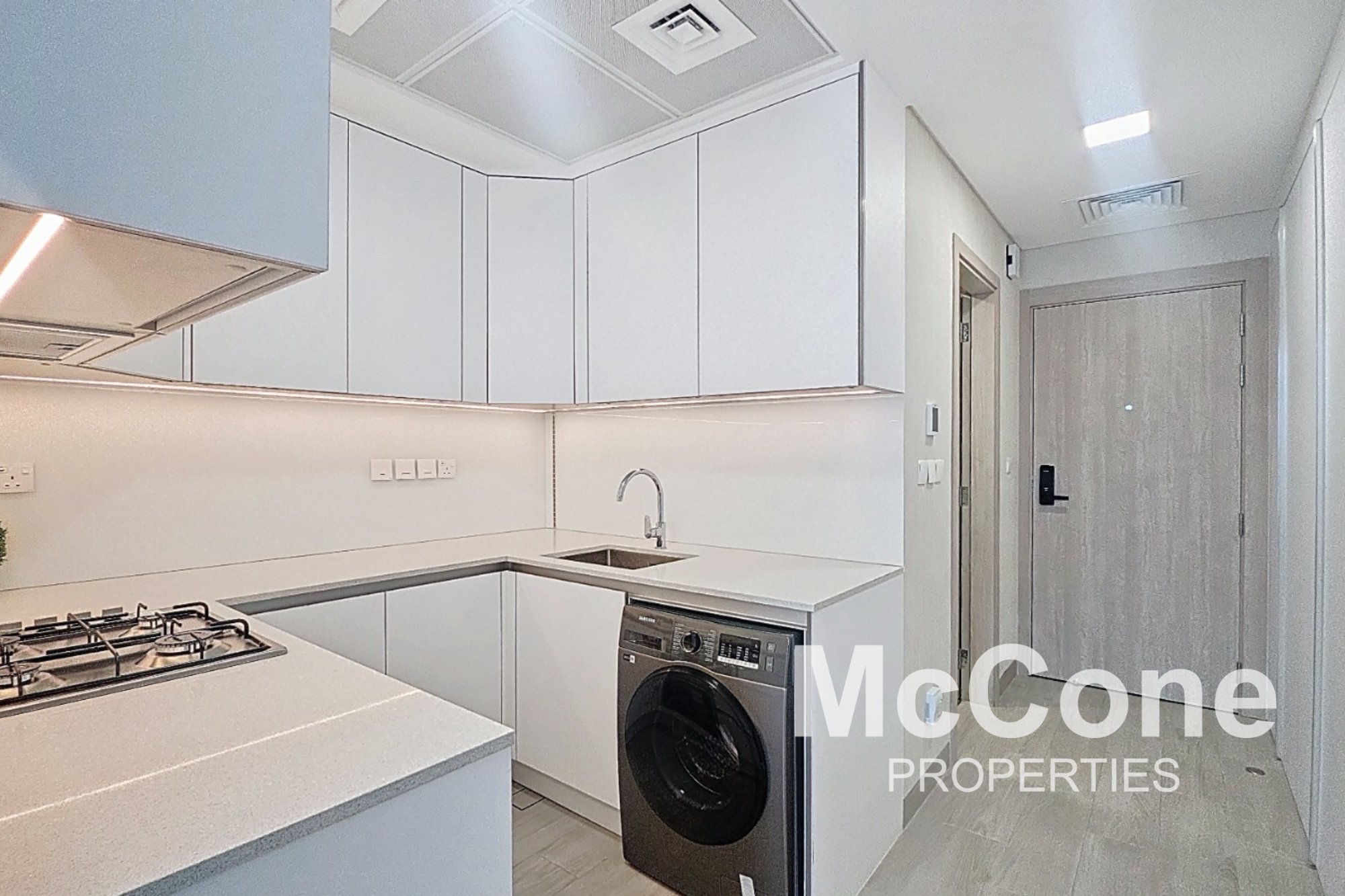 Studio Apartment for Rent in Luma 22, Jumeirah Village Circle — photograph 11 of 20