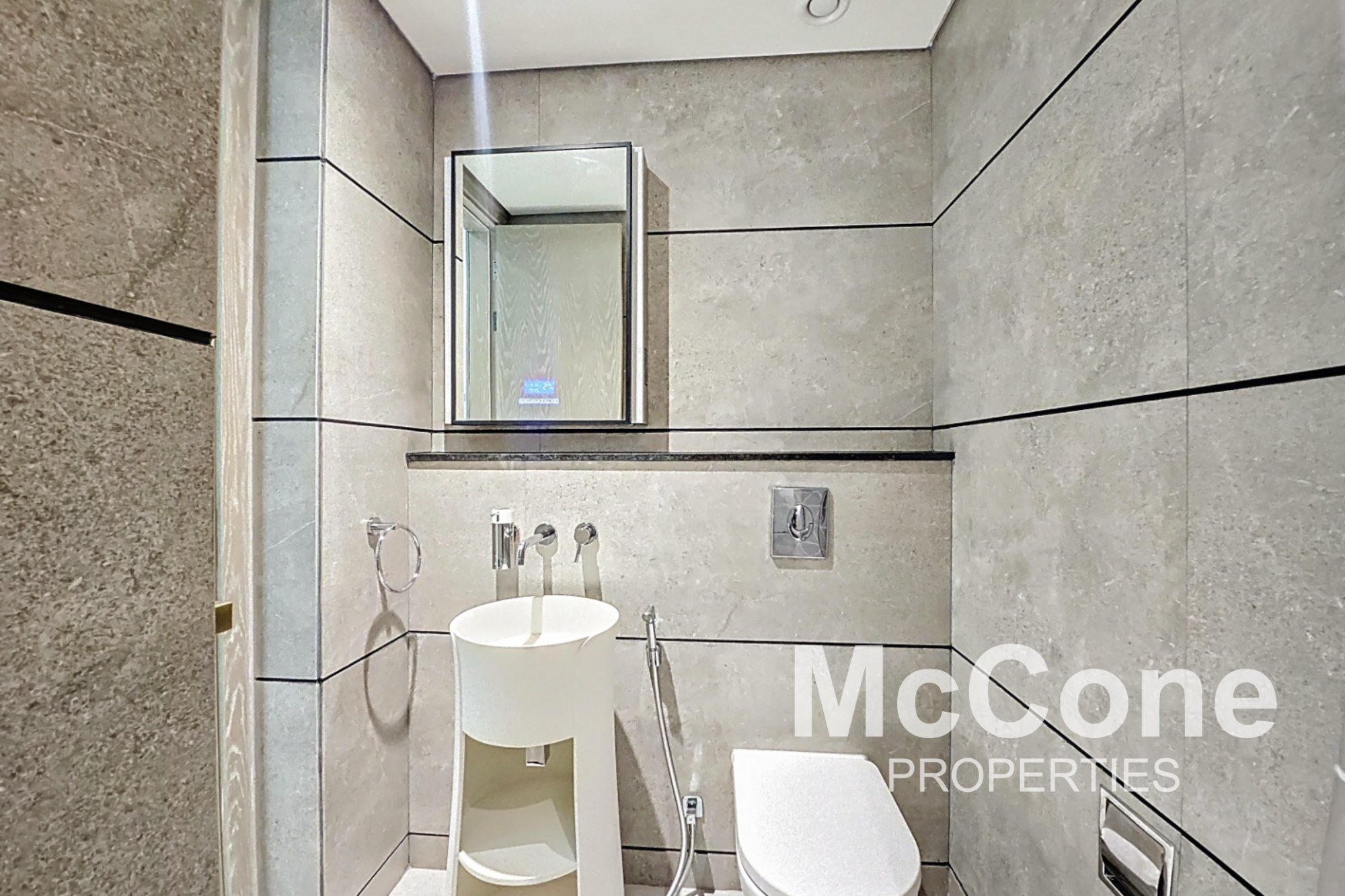 Studio Apartment for Rent in Signature Livings South, Jumeirah Village Circle — photograph 13 of 16