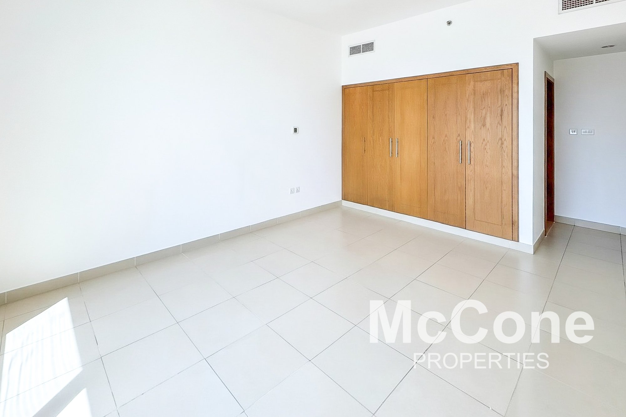2 Bedroom Apartment for Rent in Mosela Waterside Residences, The Views — photo 5 of 17