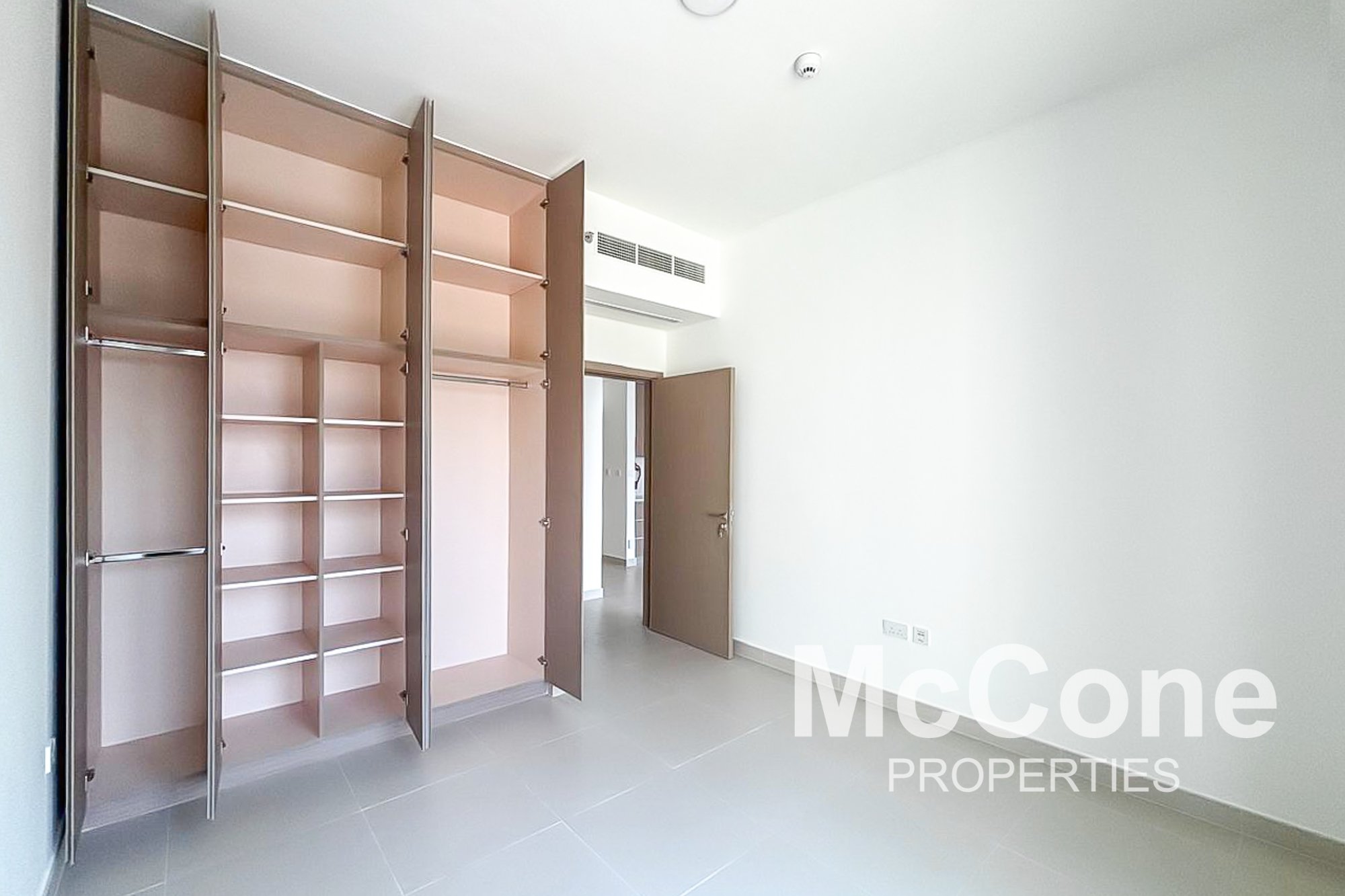 1 Bedroom Apartment for Rent in Hills Park, Dubai Hills Estate — photo 7 of 19