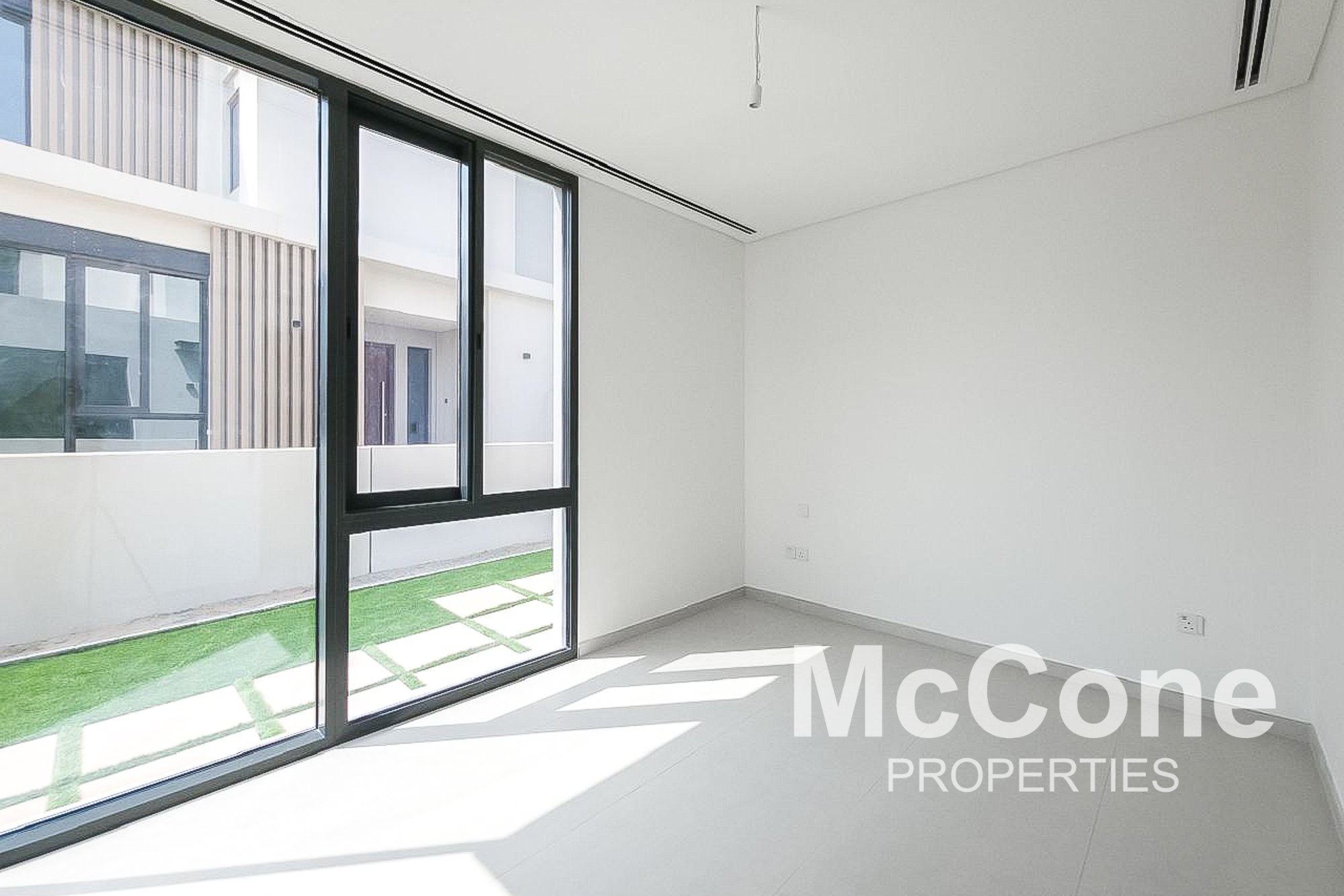 4 Bedroom Townhouse for Rent in Jebel Ali Village Townhouses, Jebel Ali — photo 8 of 12