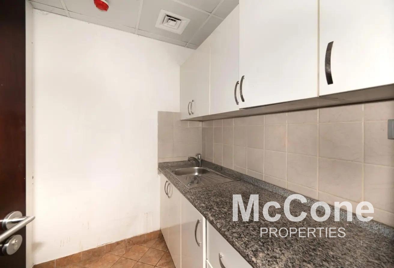 Retail for Rent in Ruby Tower 2, Umm Al Sheif — photo 6 of 10