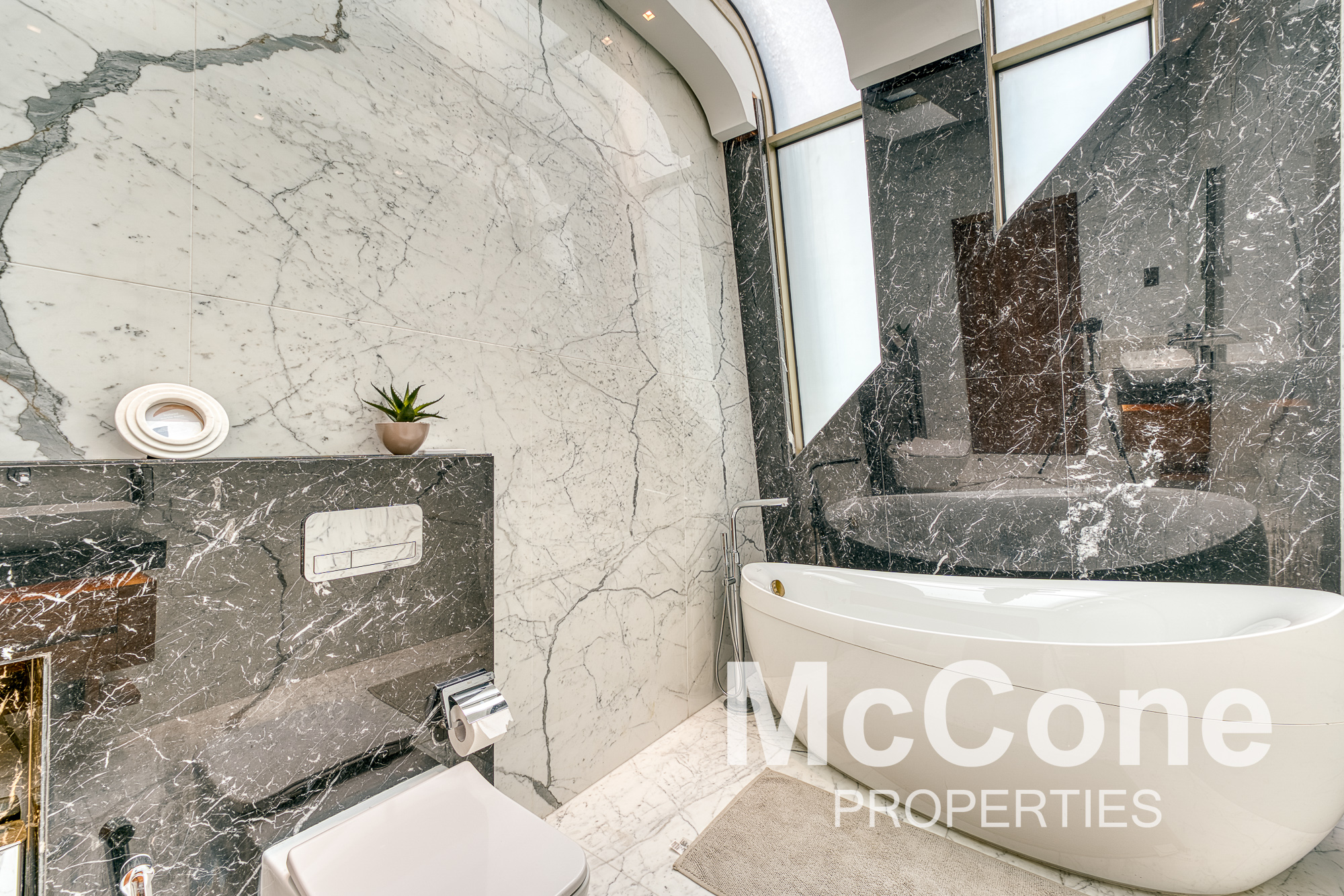 6 Bedroom Villa for Rent in Signature Villas Frond G, Palm Jumeirah — photograph 21 of 30