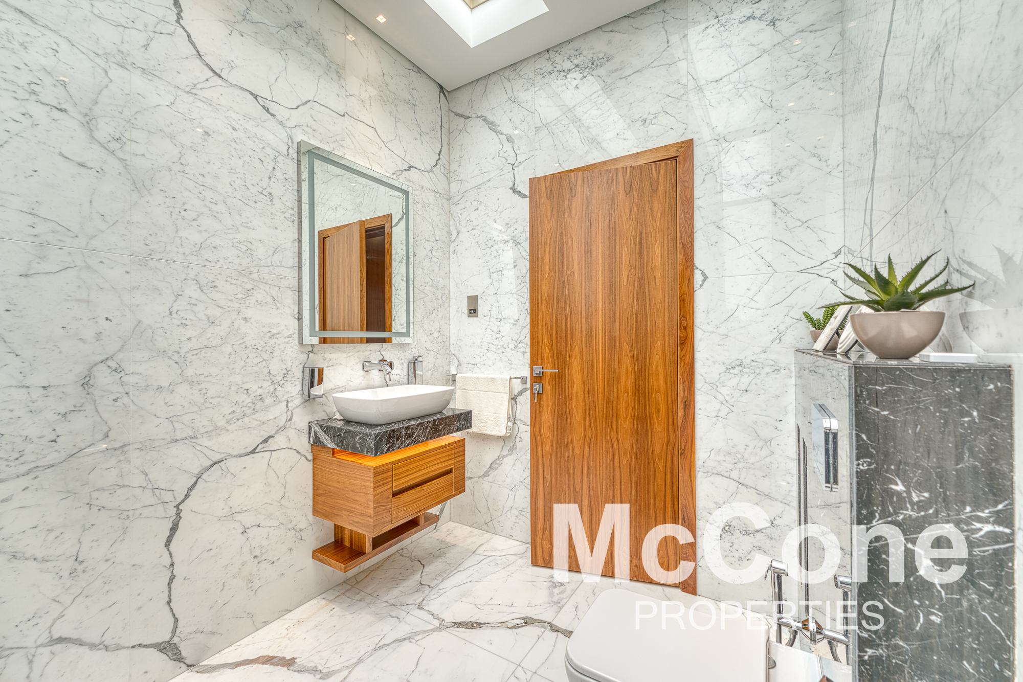 6 Bedroom Villa for Rent in Signature Villas Frond G, Palm Jumeirah — photograph 22 of 30