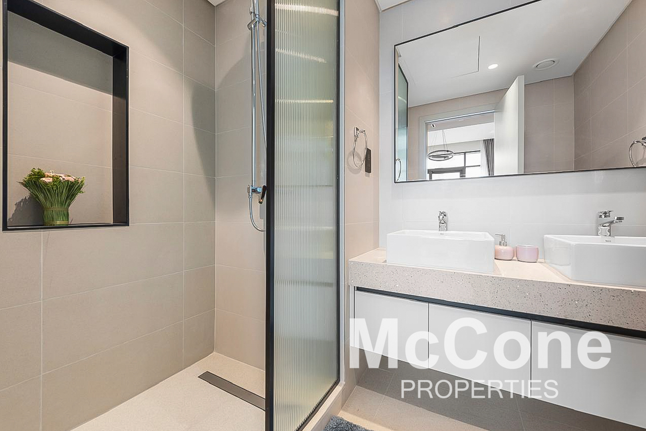 2 Bedroom Apartment for Rent in Marina Vista Tower 2, Dubai Harbour — photograph 13 of 21