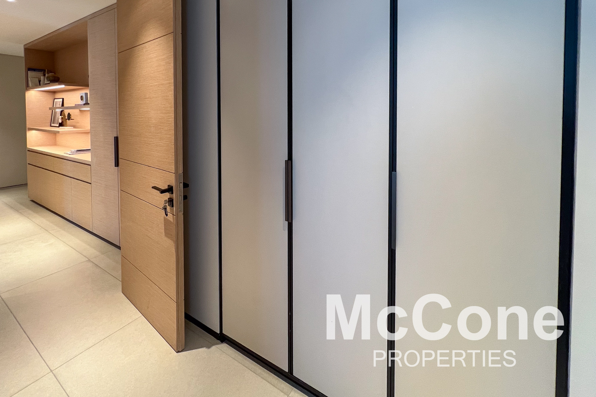 3 Bedroom Apartment for Rent in Jumeirah Gate Tower 2, Jumeirah Beach Residence — photograph 15 of 22