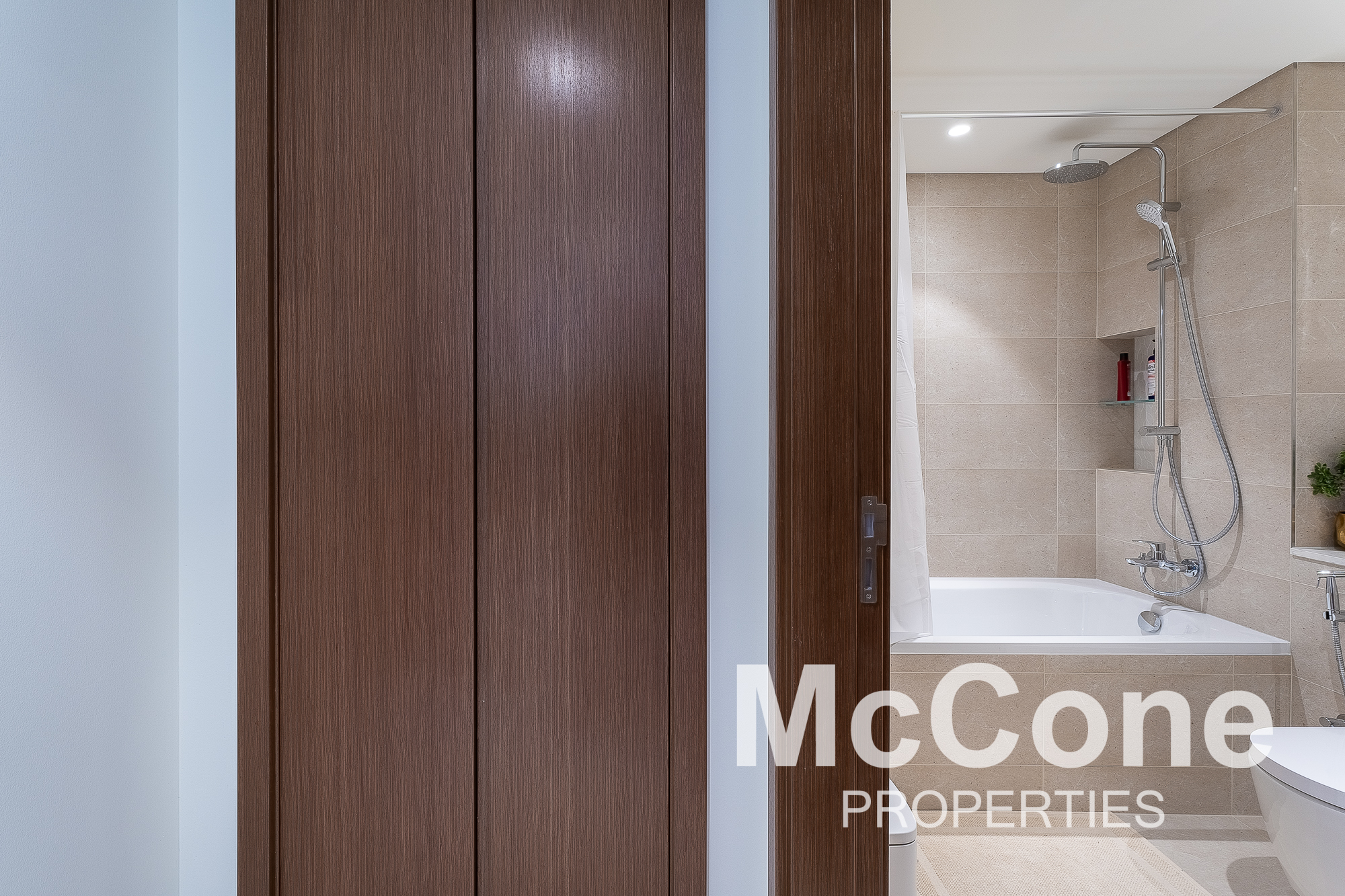 1 Bedroom Apartment for Rent in Palace Beach Residence Tower 1, Dubai Harbour — photo 9 of 13