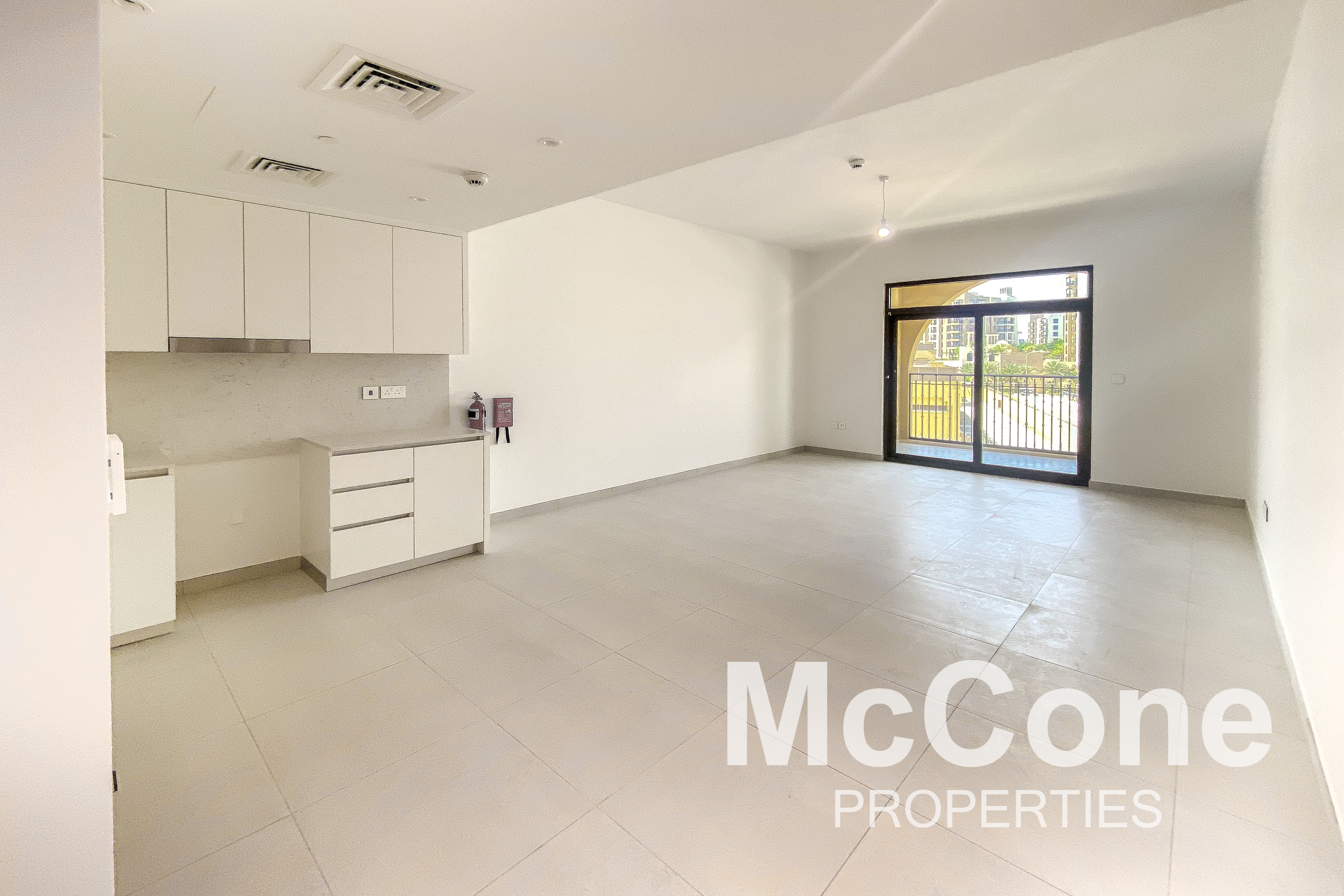 1 Bedroom Apartment for Rent in Jadeel, Umm Suqeim