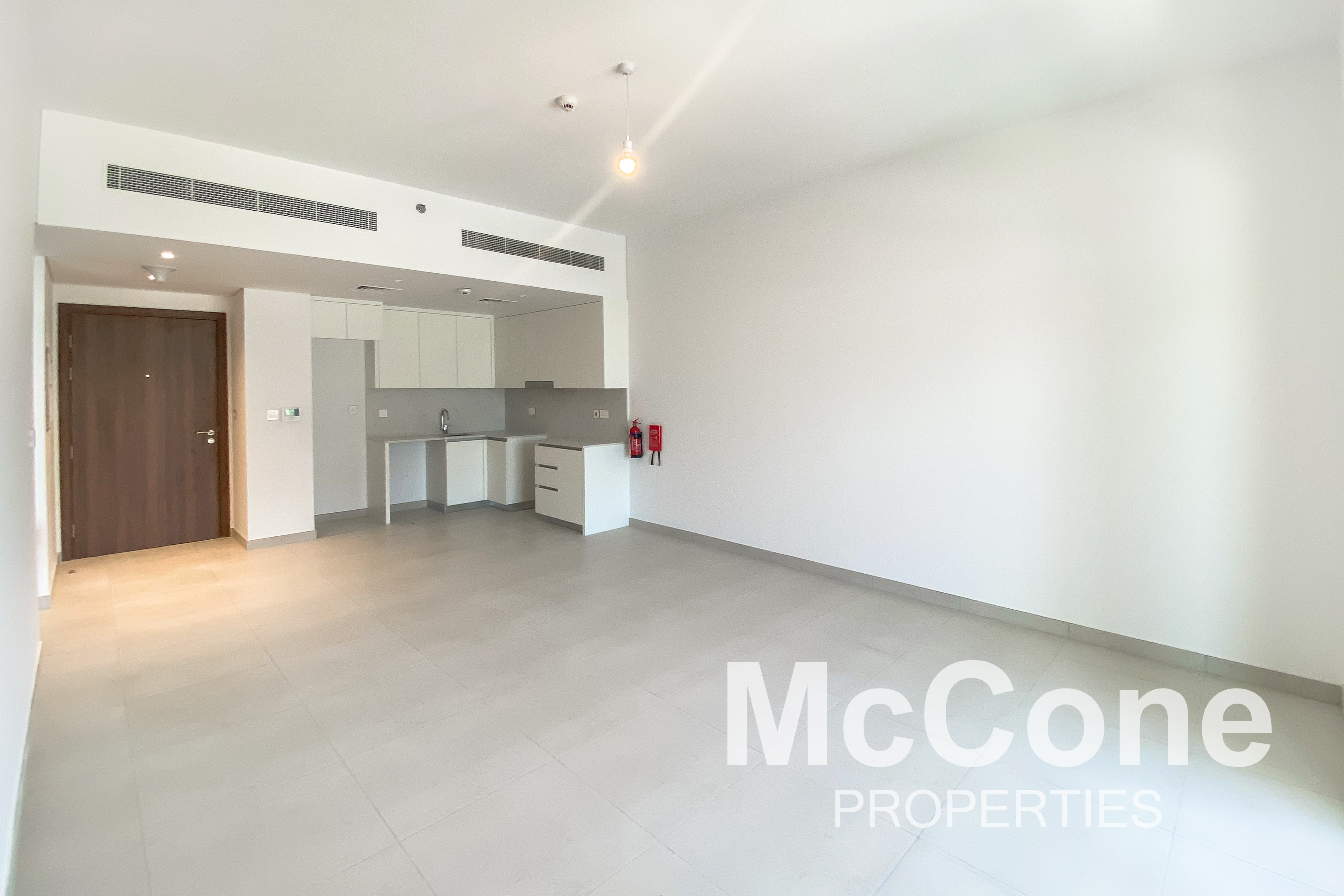 1 Bedroom Apartment for Rent in Jadeel, Umm Suqeim — photo 3 of 22