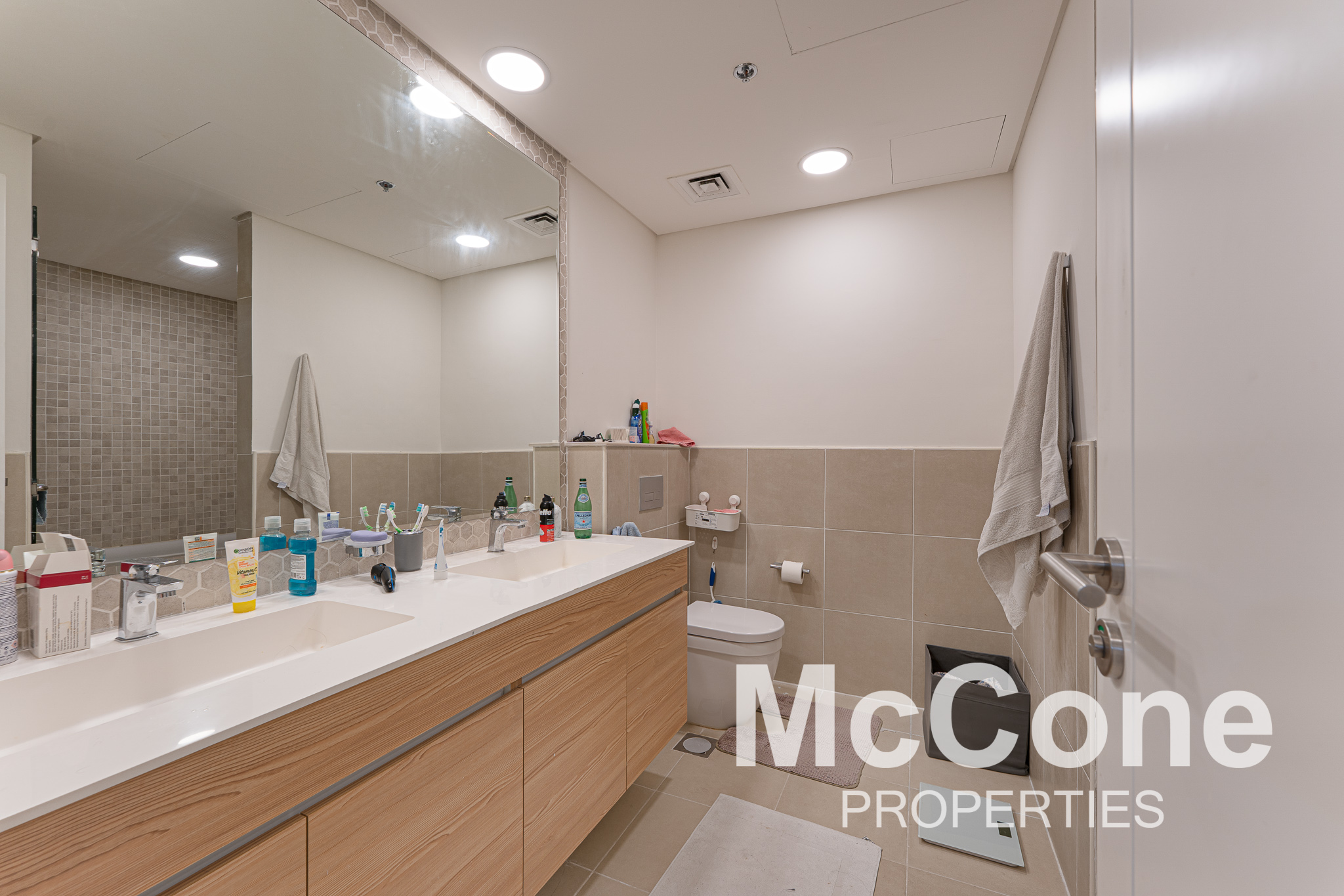 3 Bedroom Apartment for Rent in Al Andalus Tower E, Jumeirah Golf Estates — photograph 13 of 17
