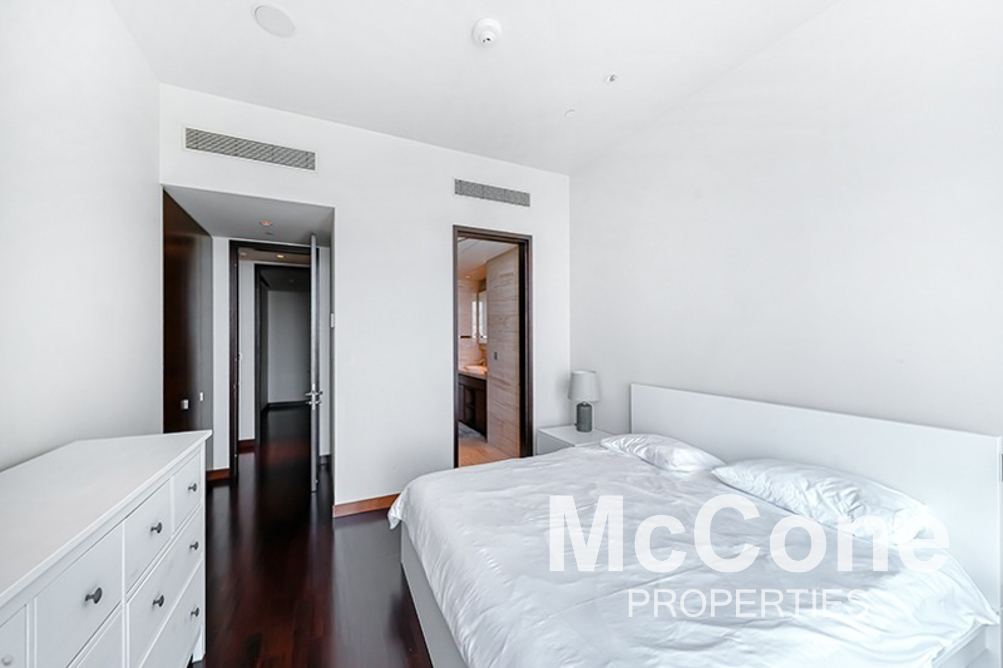 2 Bedroom Apartment for Rent in Burj Khalifa, Downtown Dubai — photograph 14 of 16