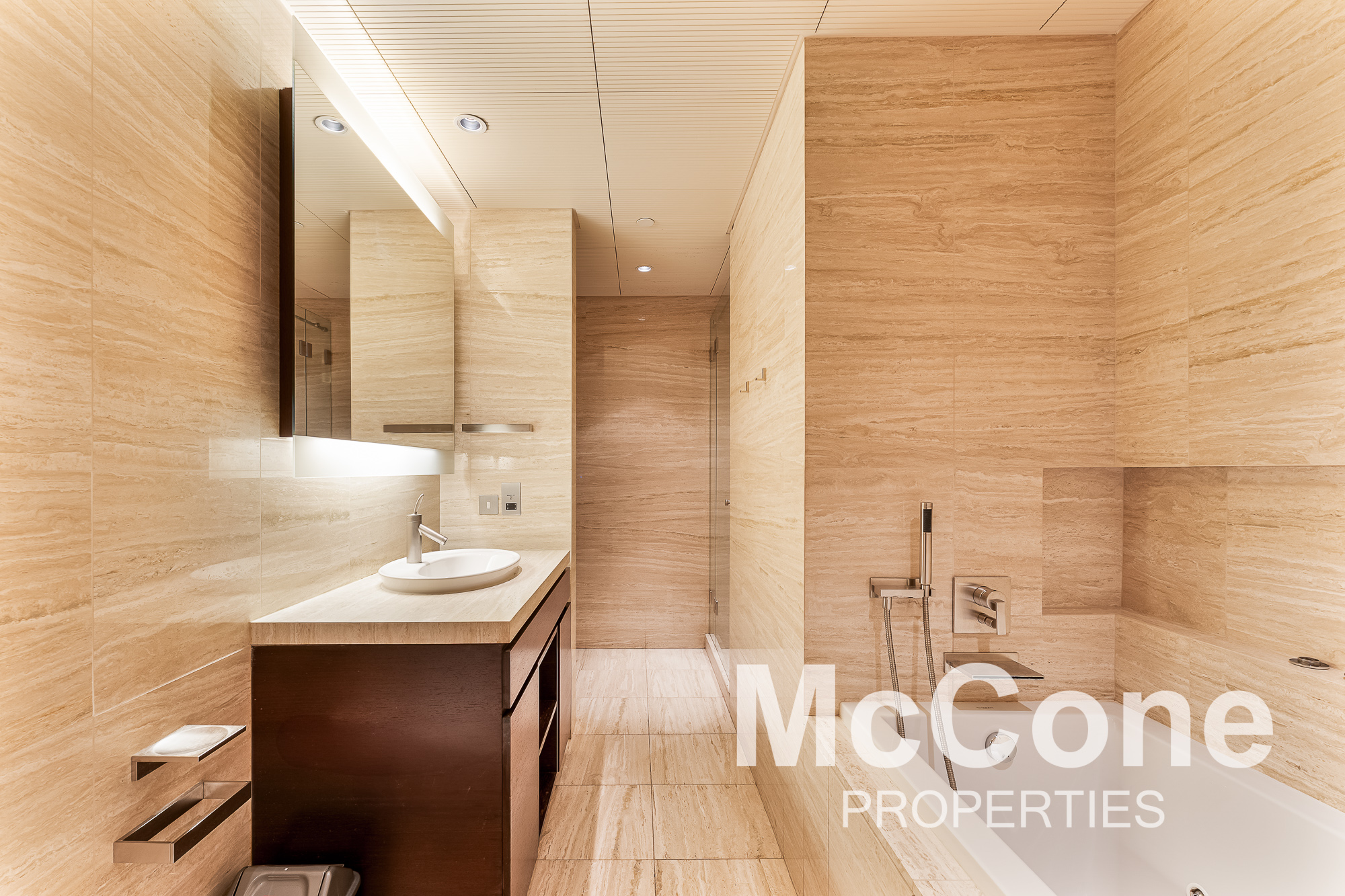 1 Bedroom Apartment for Rent in Burj Khalifa, Downtown Dubai — photograph 10 of 18