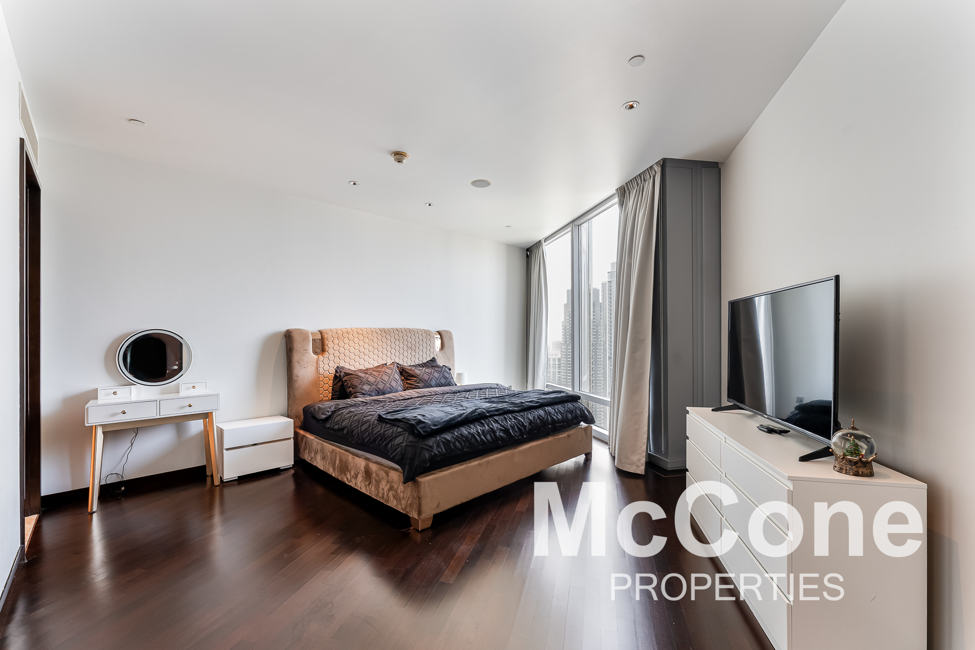 1 Bedroom Apartment for Rent in Burj Khalifa, Downtown Dubai — photo 7 of 18