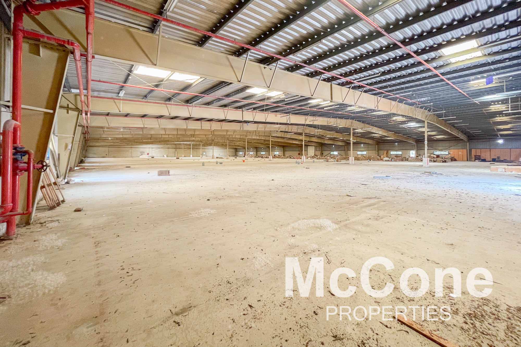 Warehouse for Rent in Freezone North, Jebel Ali — photo 3 of 11