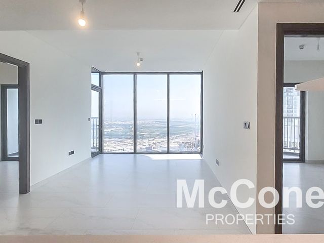 2 Bedroom Apartment for Rent in The Crest Tower A, Mohammed Bin Rashid City