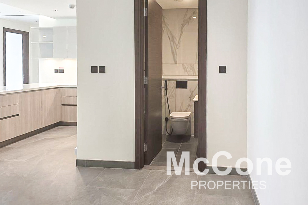 2 Bedroom Apartment for Rent in The Crest Tower A, Mohammed Bin Rashid City — photo 9 of 14
