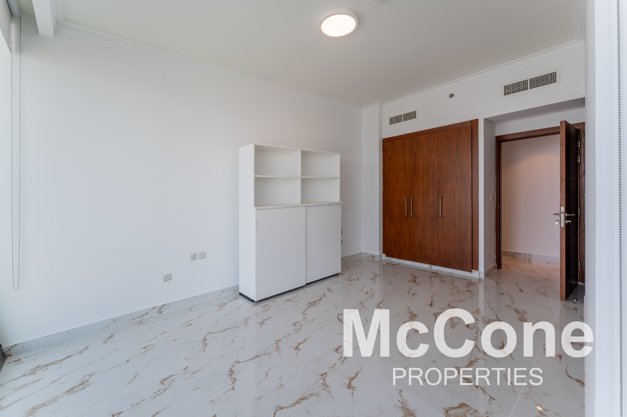 3 Bedroom Apartment for Rent in Burj Vista 1, Downtown Dubai — photograph 16 of 30