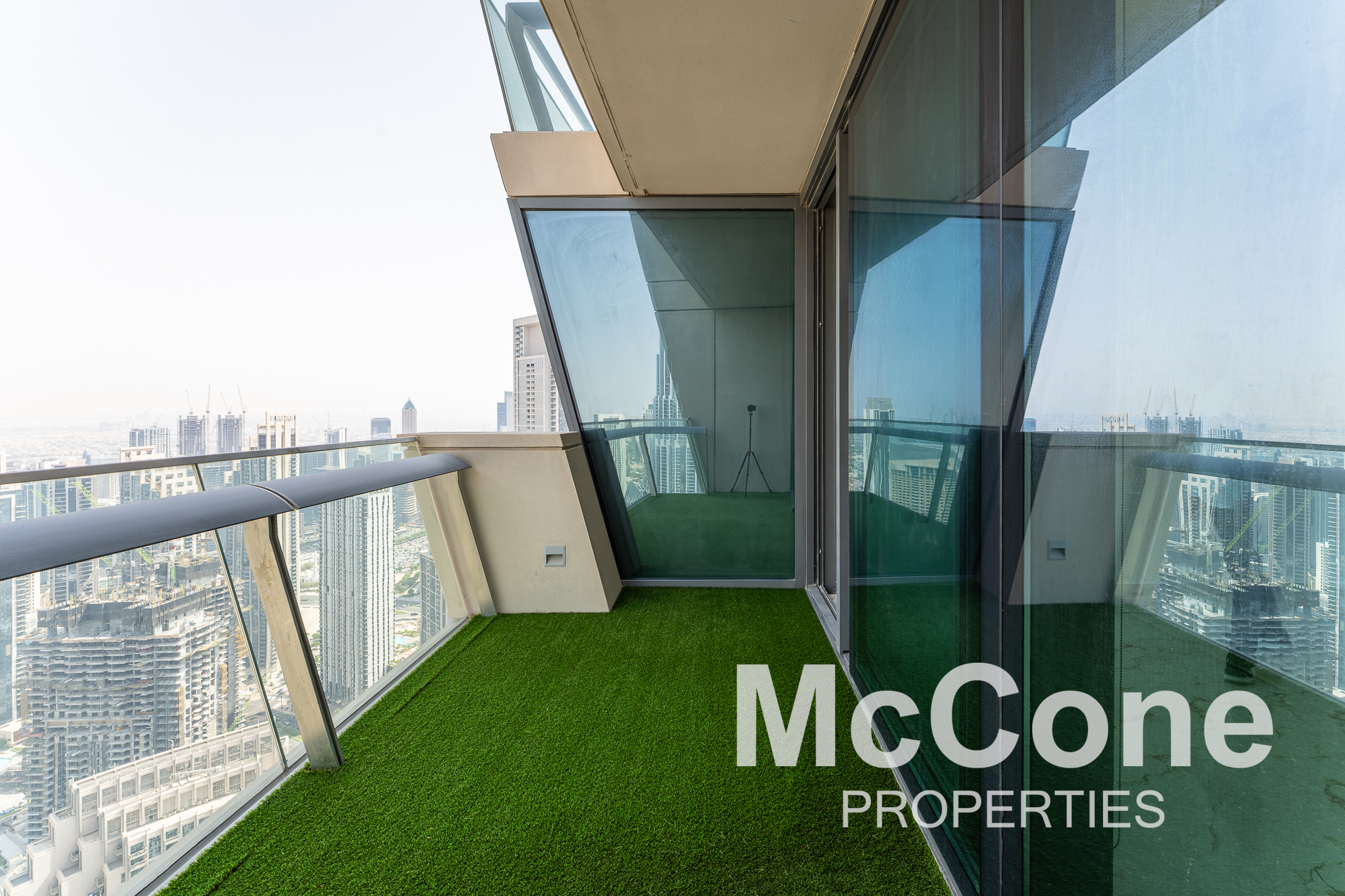 3 Bedroom Apartment for Rent in Burj Vista 1, Downtown Dubai — photograph 26 of 30