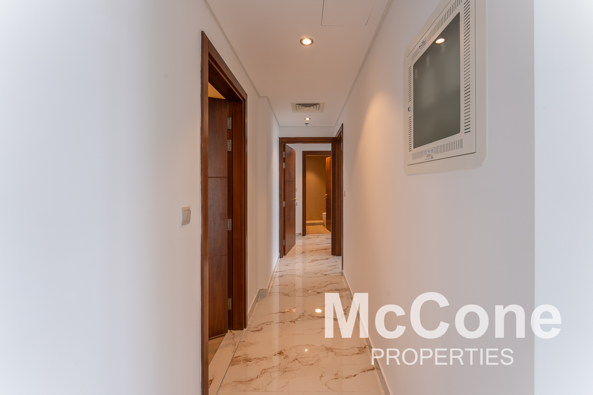 3 Bedroom Apartment for Rent in Burj Vista 1, Downtown Dubai — photograph 10 of 30