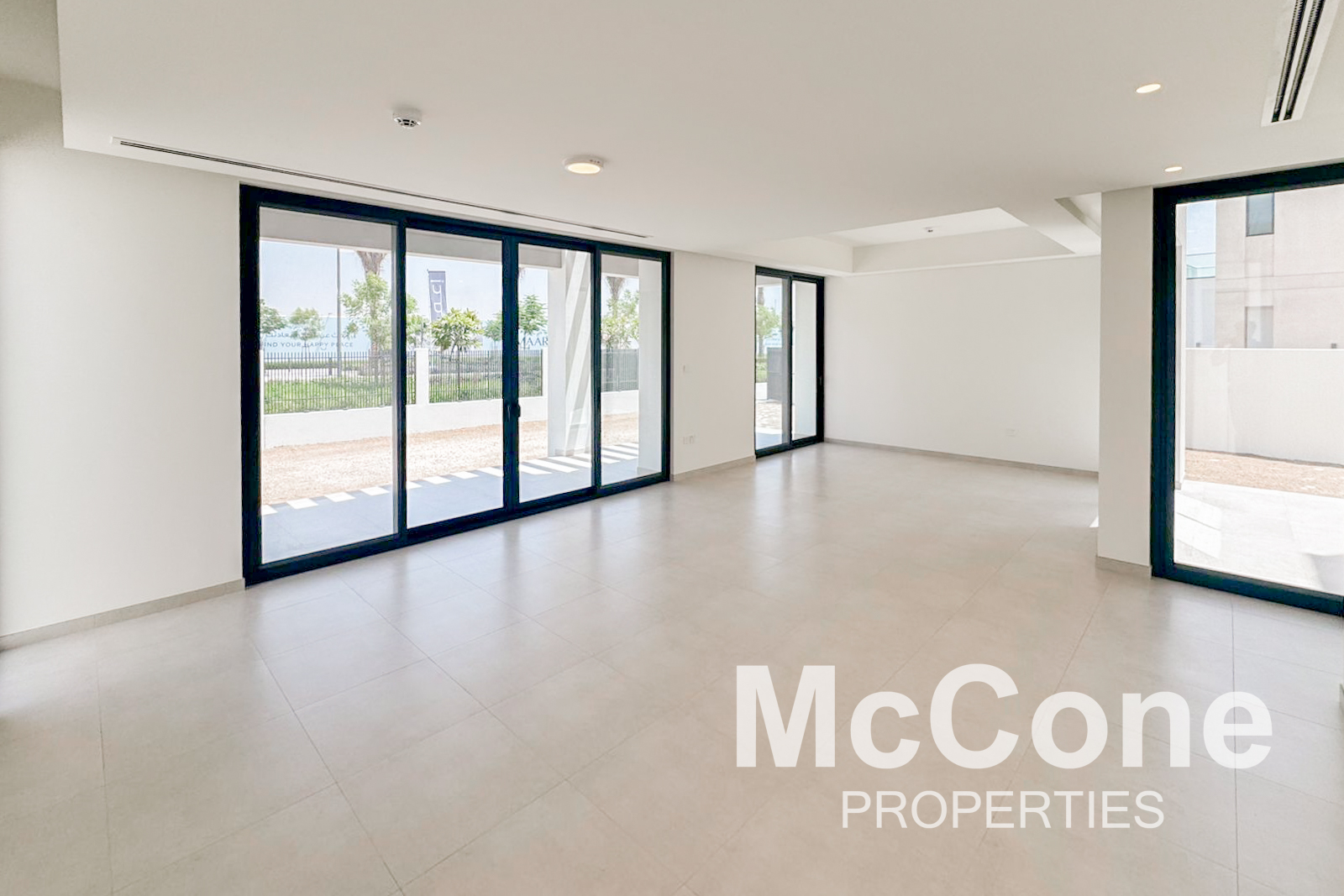 4 Bedroom Villa for Rent in Caya 2, Arabian Ranches 3 — photo 3 of 18