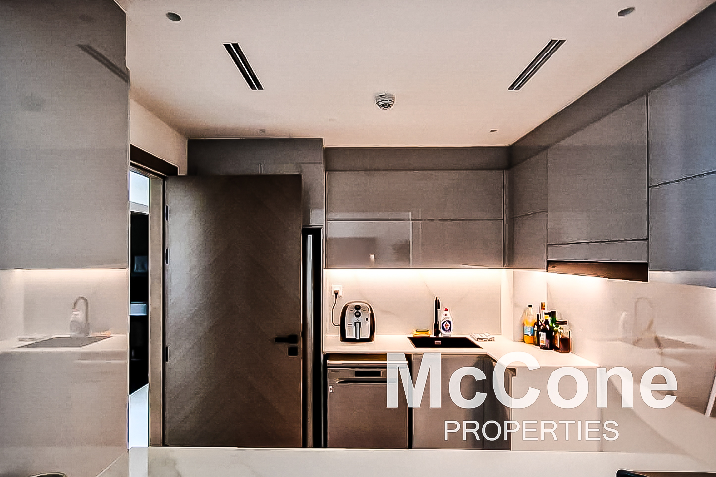 3 Bedroom Apartment for Rent in Binghatti Creek, Al Jaddaf — photo 4 of 11