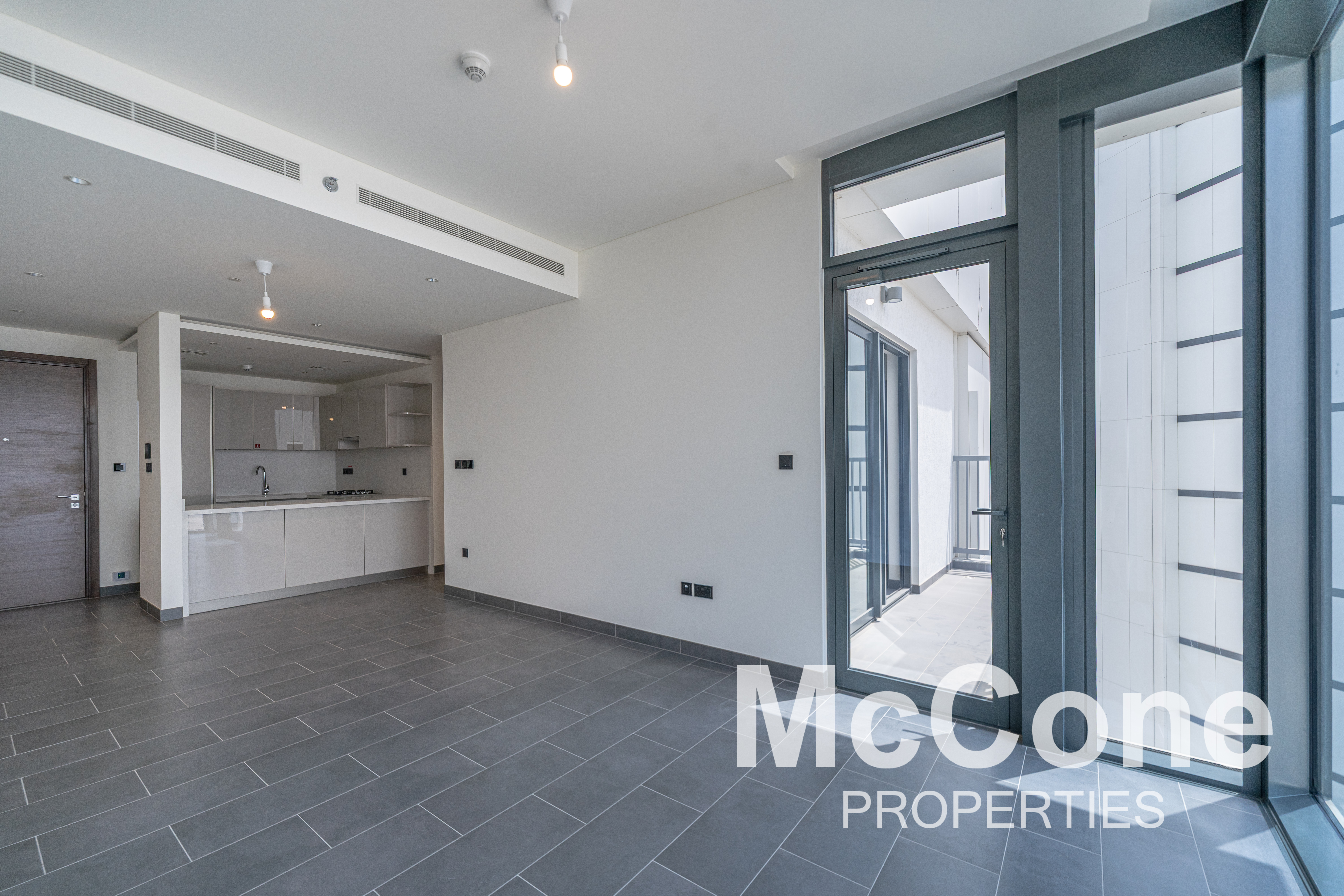 2 Bedroom Apartment for Rent in The Crest Tower B, Mohammed Bin Rashid City — photo 5 of 16
