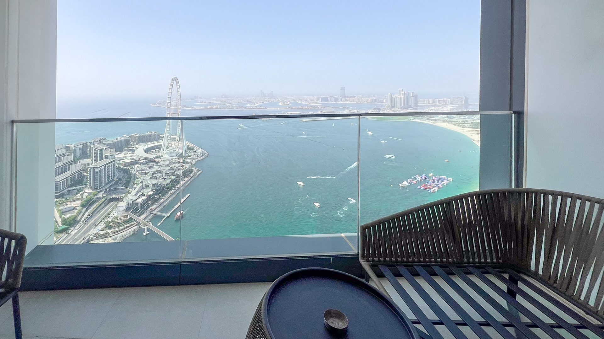 3 Bedroom Apartment for Rent in Jumeirah Gate Tower 2, Jumeirah Beach Residence — photograph 18 of 20