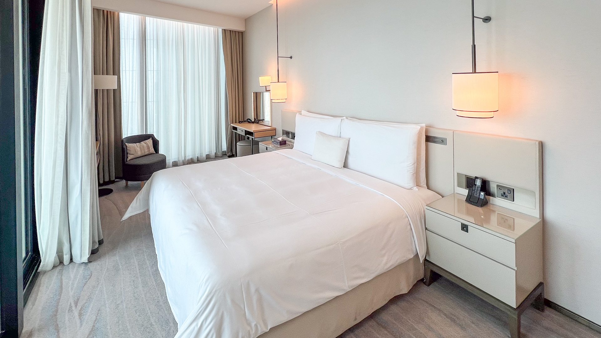 3 Bedroom Apartment for Rent in Jumeirah Gate Tower 2, Jumeirah Beach Residence — photo 8 of 20