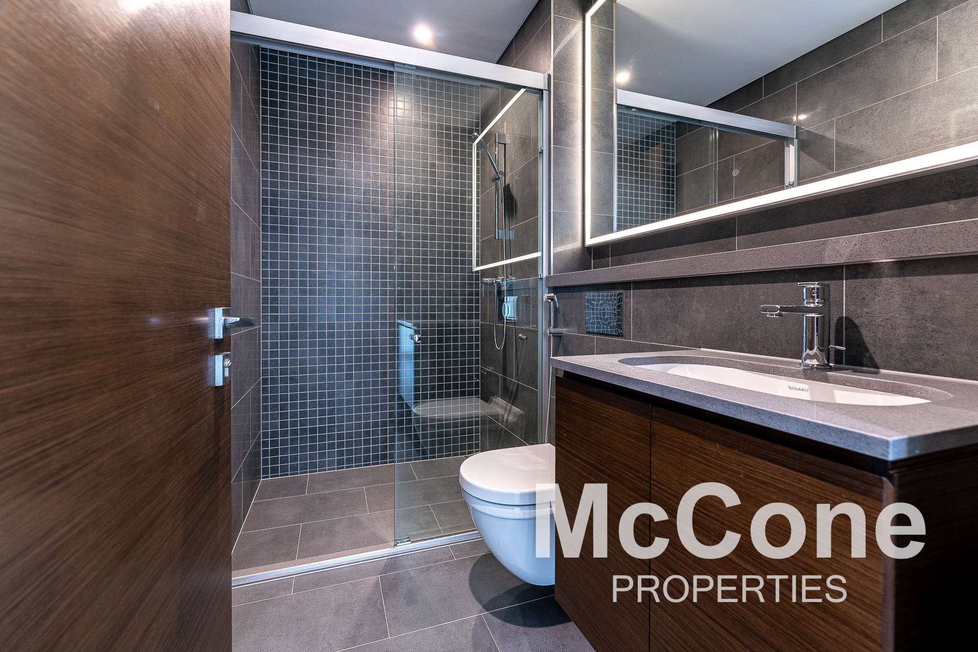 2 Bedroom Apartment for Rent in The Crest Tower B, Mohammed Bin Rashid City — photograph 11 of 17