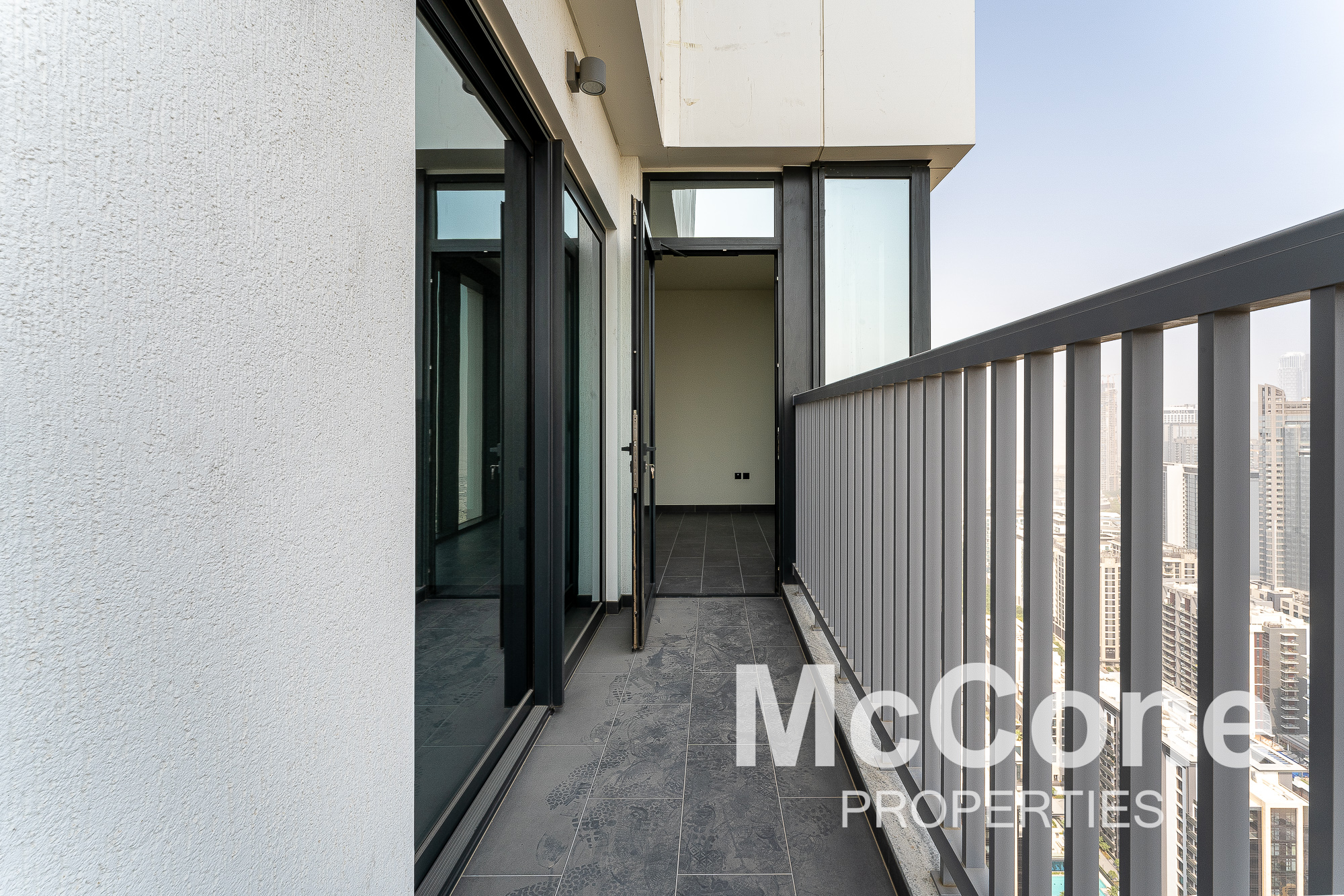 2 Bedroom Apartment for Rent in The Crest Tower B, Mohammed Bin Rashid City — photograph 15 of 17