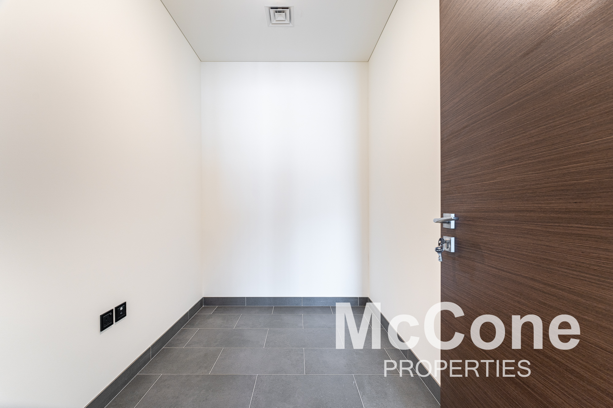 2 Bedroom Apartment for Rent in The Crest Tower B, Mohammed Bin Rashid City — photograph 10 of 17