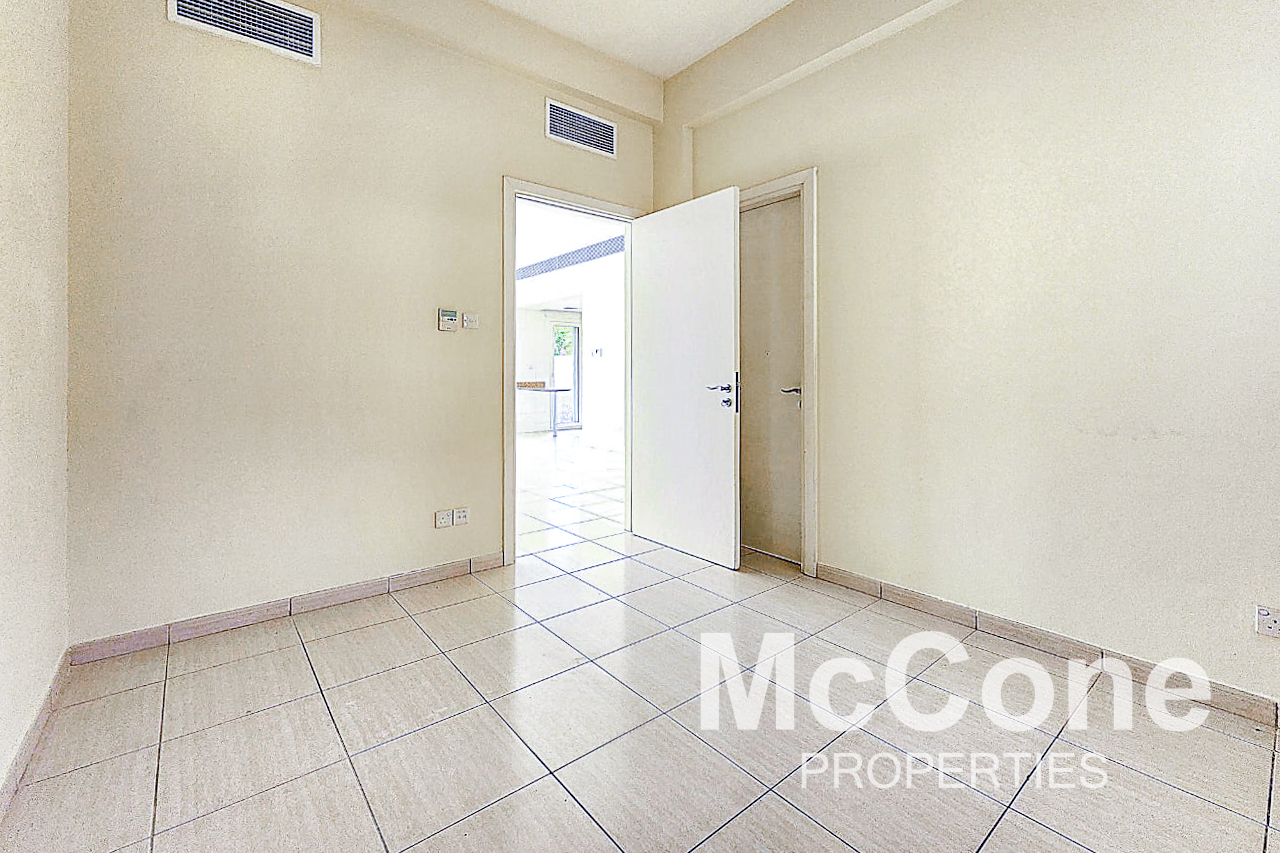 3 Bedroom Villa for Rent in Springs 12, The Springs — photograph 16 of 22