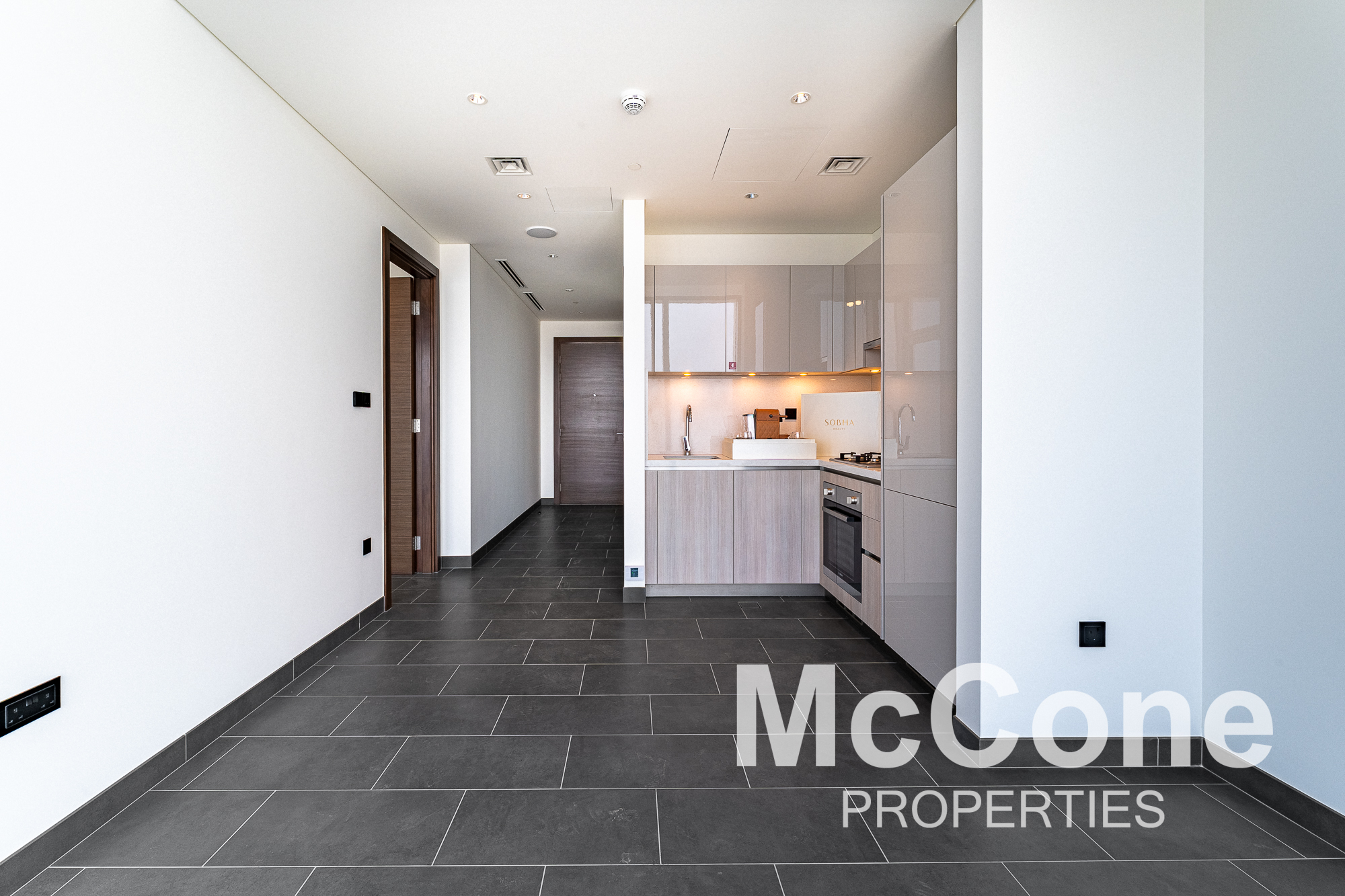 1 Bedroom Apartment for Rent in The Crest Tower B, Mohammed Bin Rashid City — photo 2 of 15