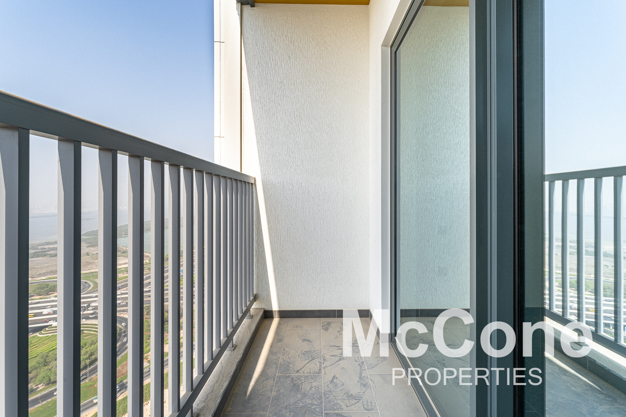 1 Bedroom Apartment for Rent in The Crest Tower B, Mohammed Bin Rashid City — photograph 11 of 15