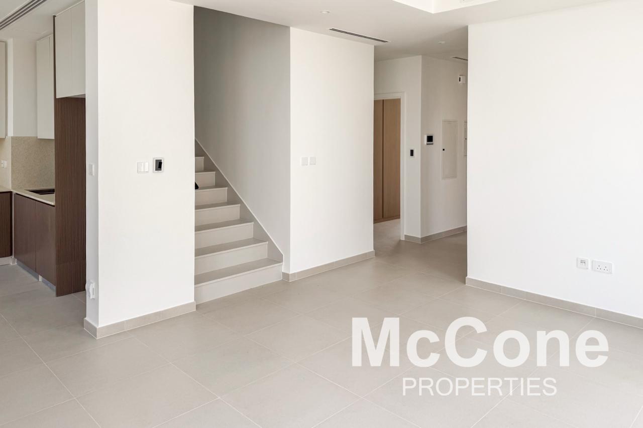 4 Bedroom Townhouse for Rent in Greenview 3, Dubai South (Dubai World Central) — photo 3 of 20